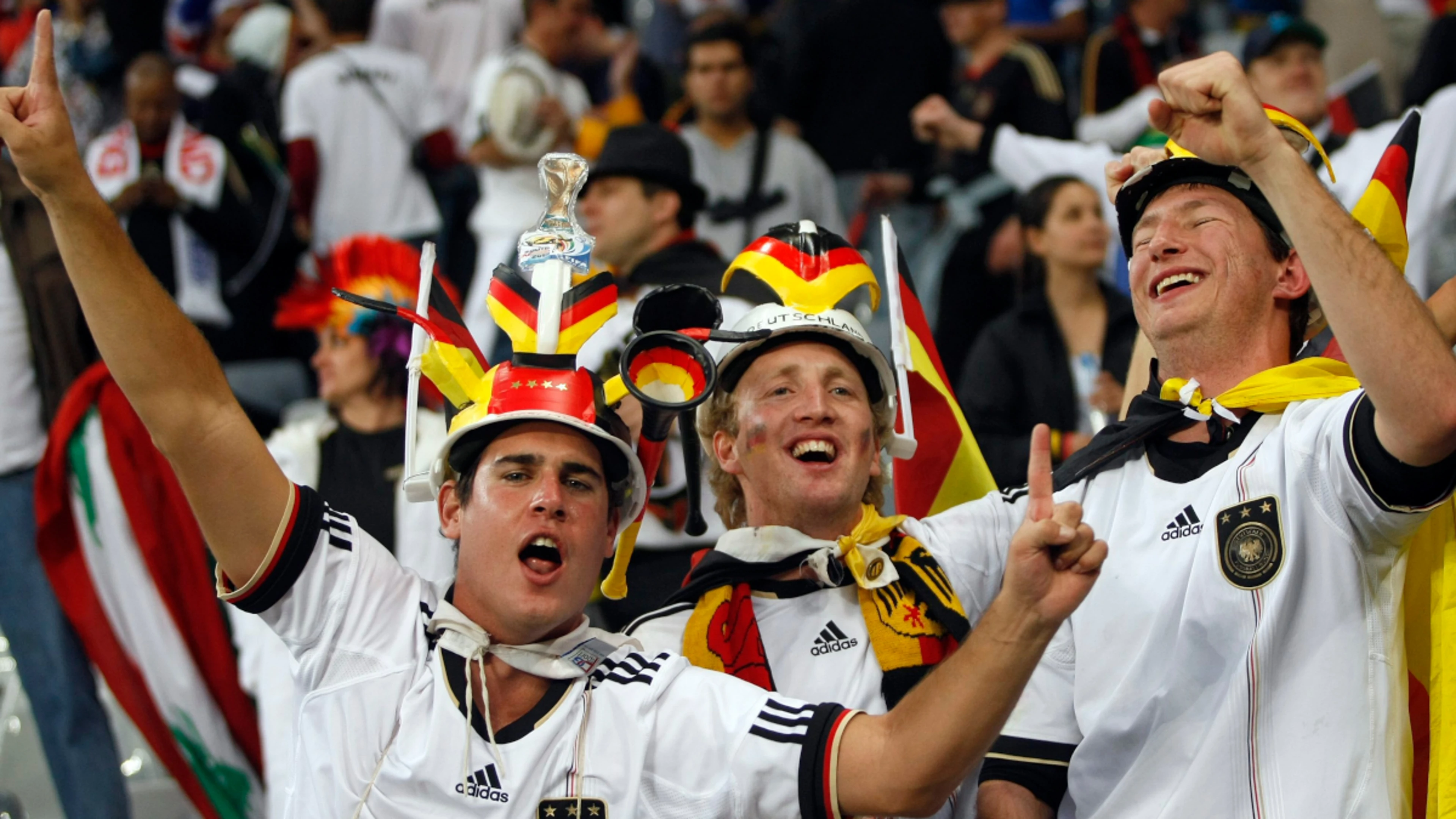 Germany begin pre-Euro 2024 training camp in front of 15 000 fans
