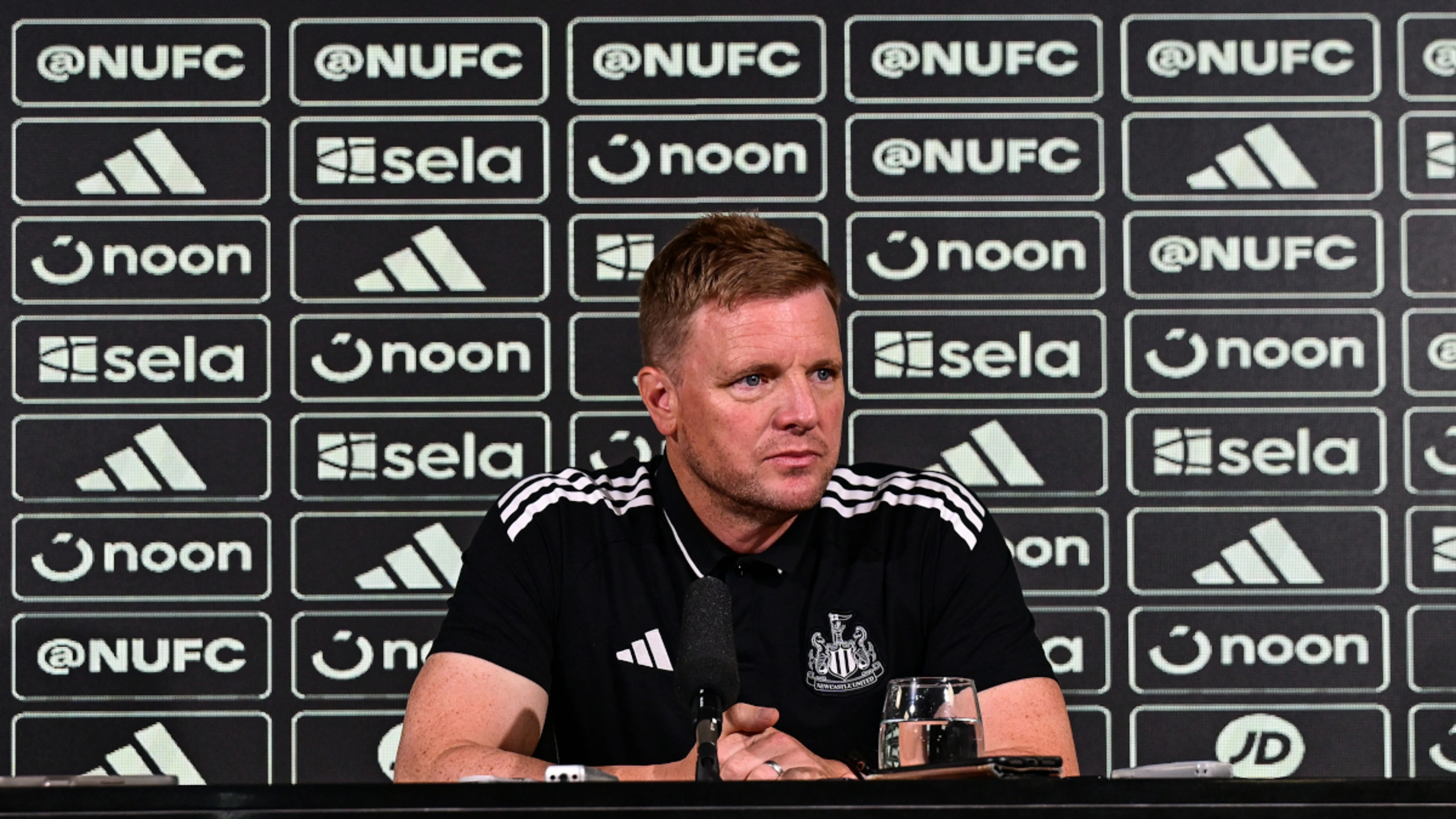 Newcastle can't win in Isak stand-off - Howe