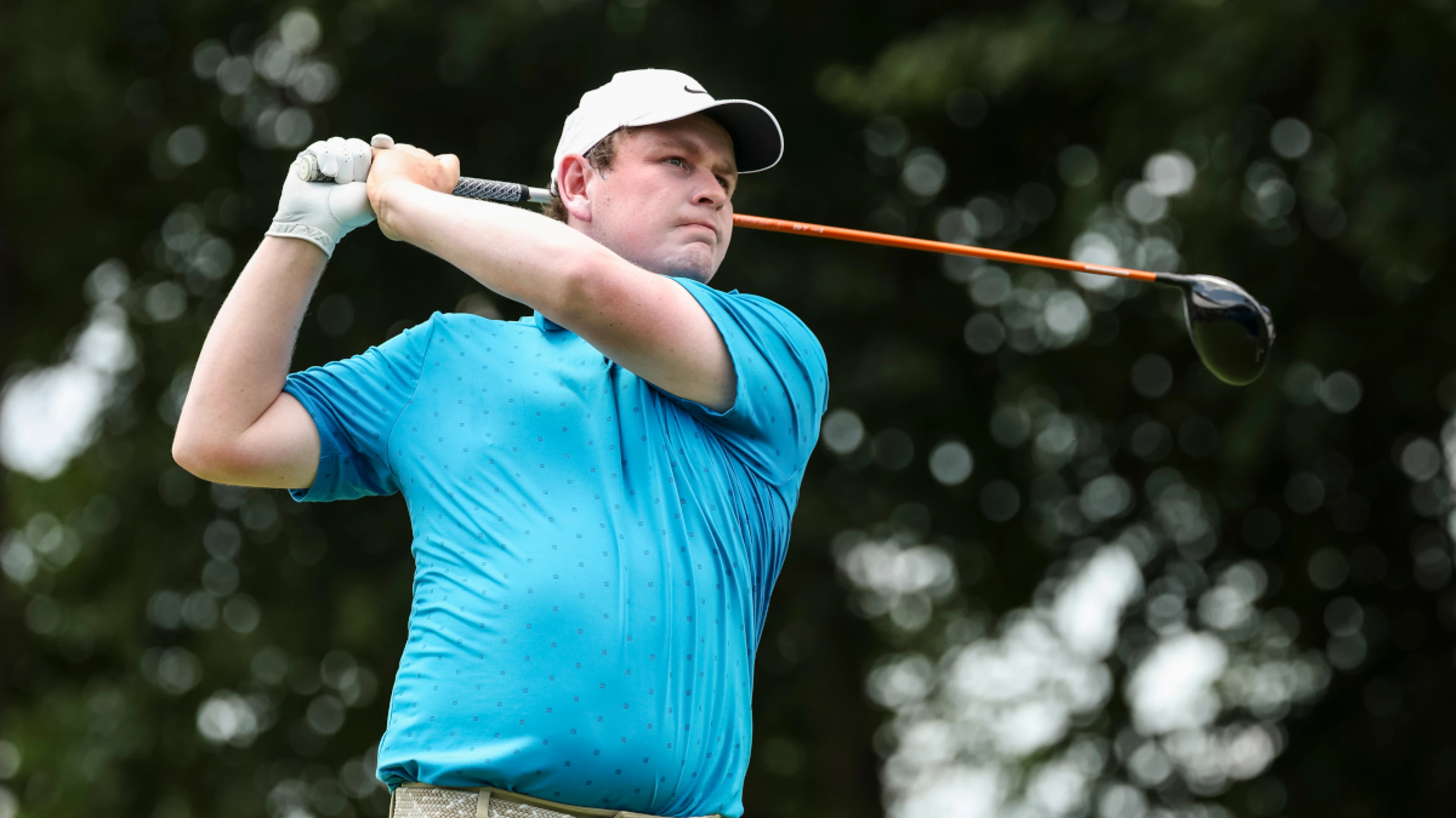 MacIntyre builds lead to five strokes at BMW Championship