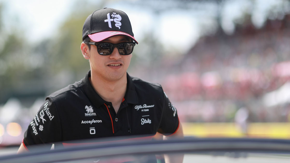Zhou Guanyu to stay with Alfa Romeo F1 team