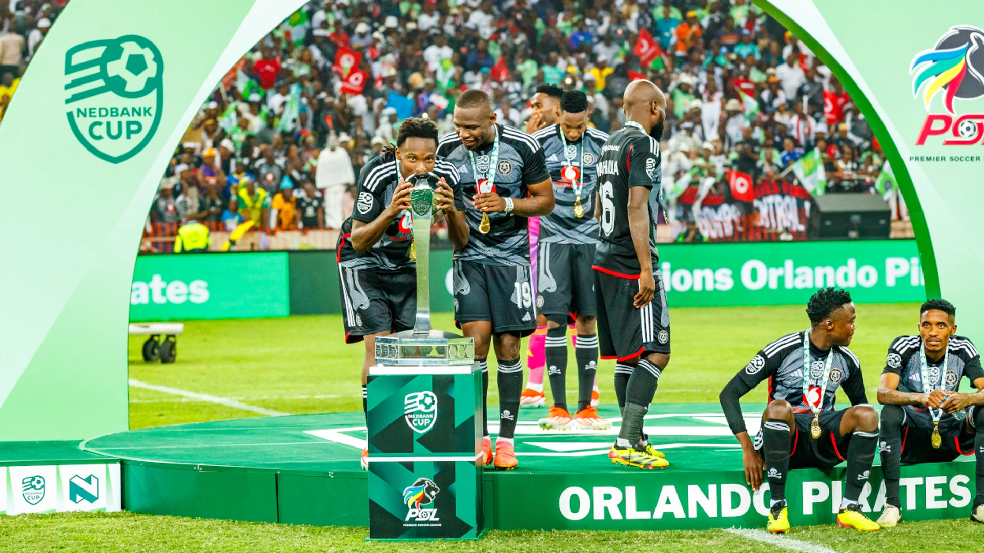 Pirates coach says team never gave up