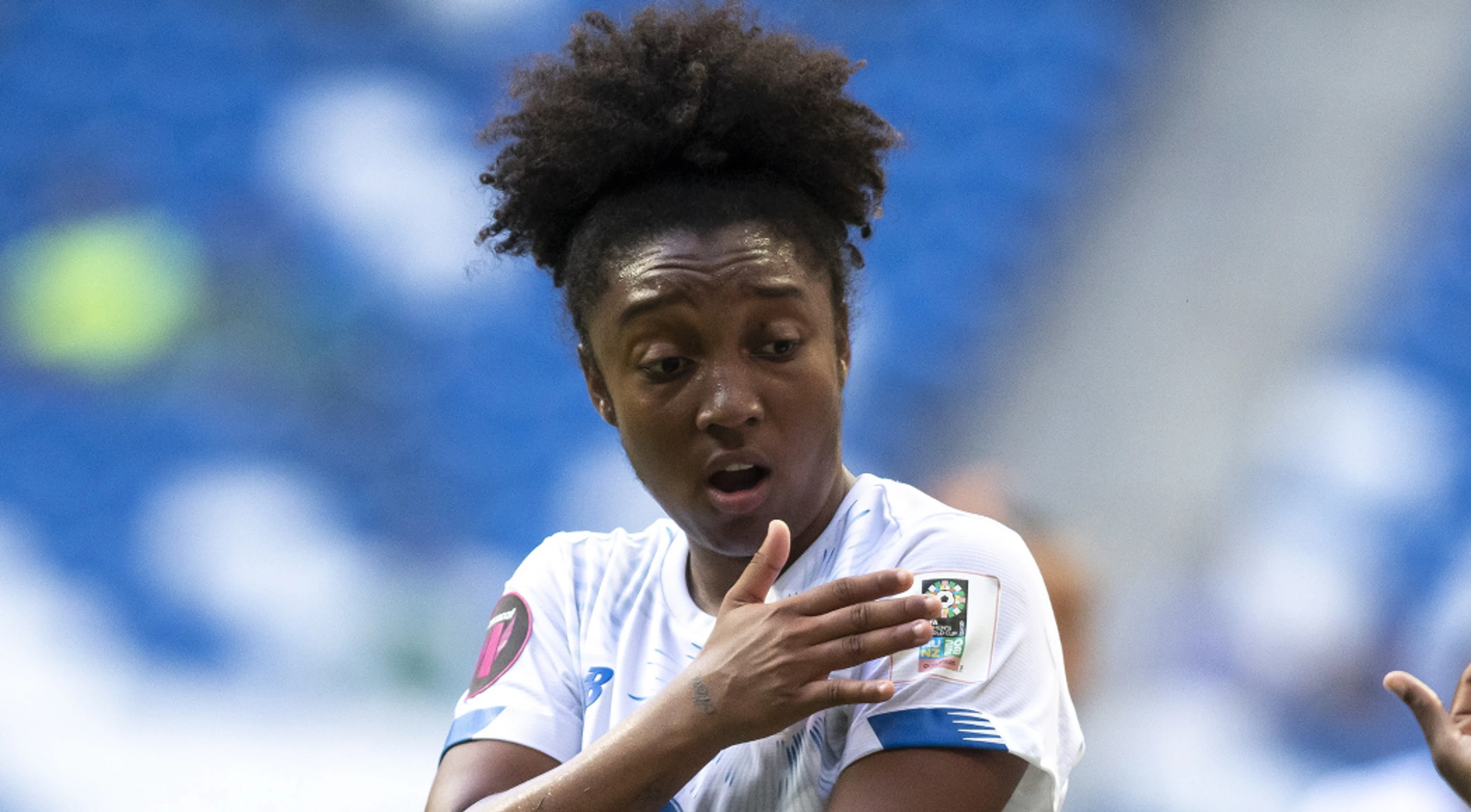 Wonder strikes take Panama past Papua New Guinea