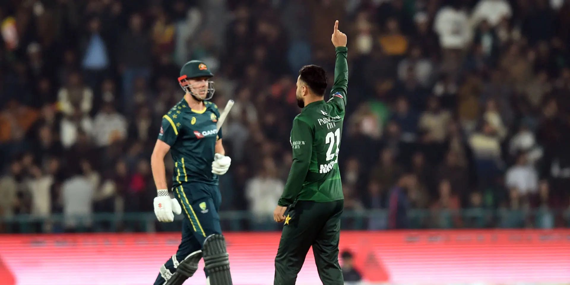 Resurgent Pakistan seal T20 sweep of Australia