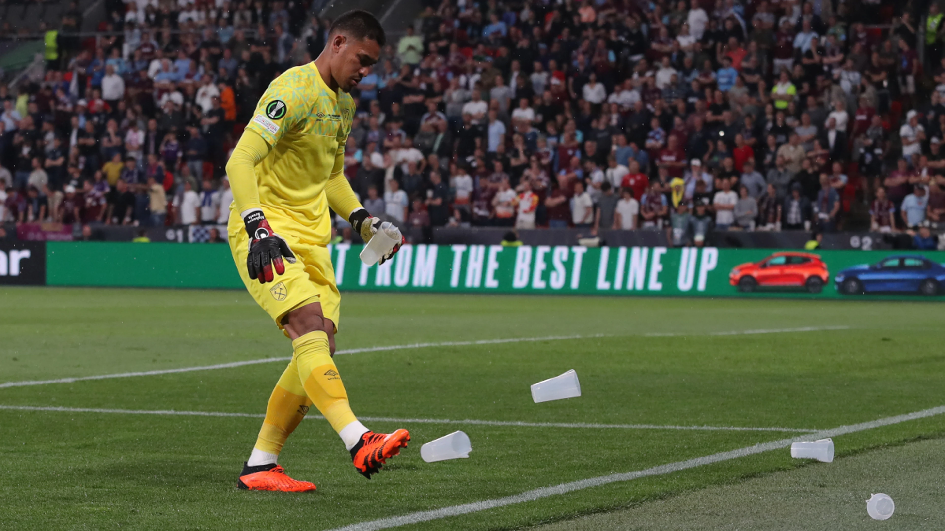 Uefa charge West Ham and Fiorentina for final incidents