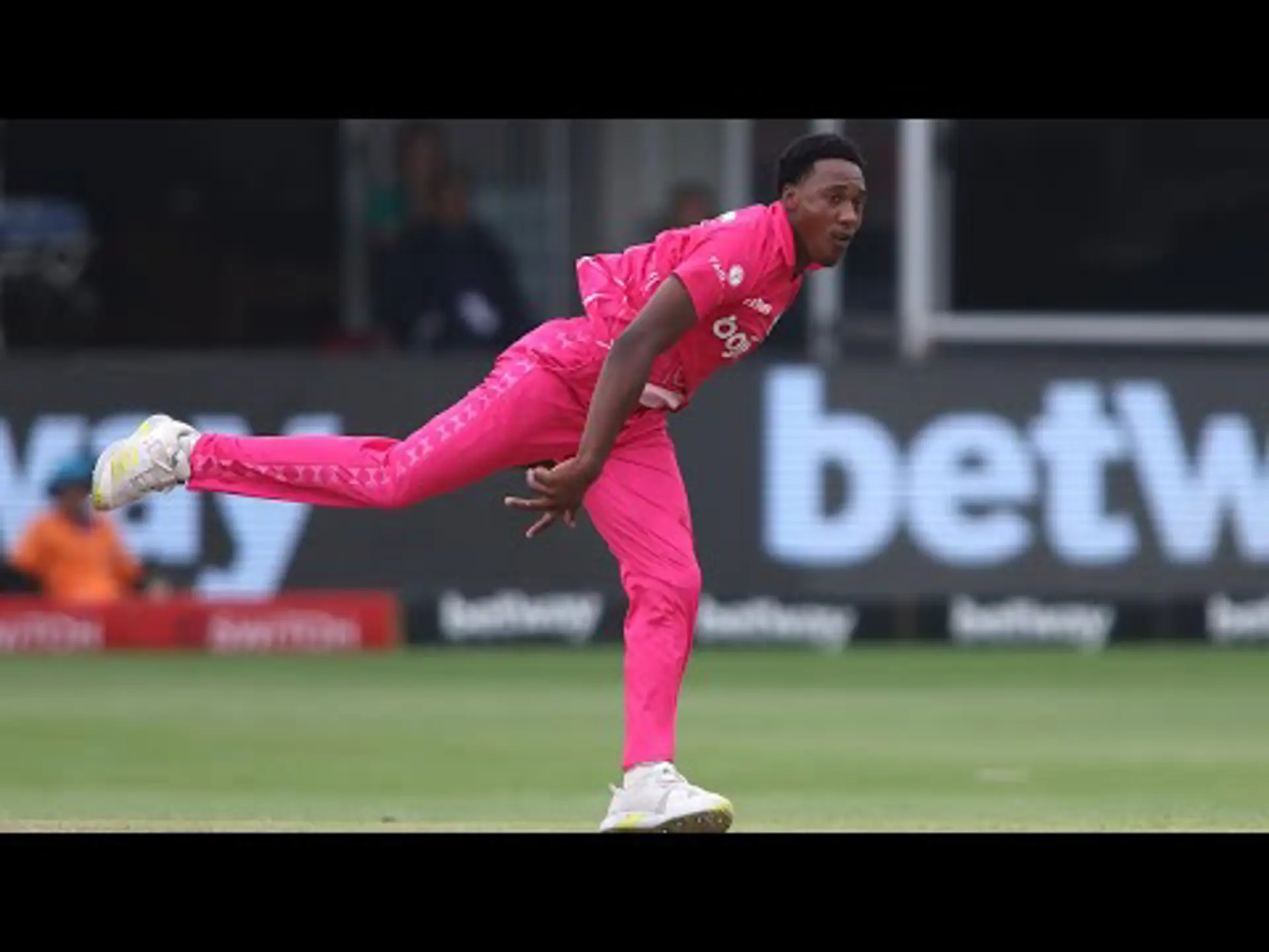 Nqobani Mokoena 4 wickets | Sunrisers Eastern Cape v Paarl Royals | Betway SA20