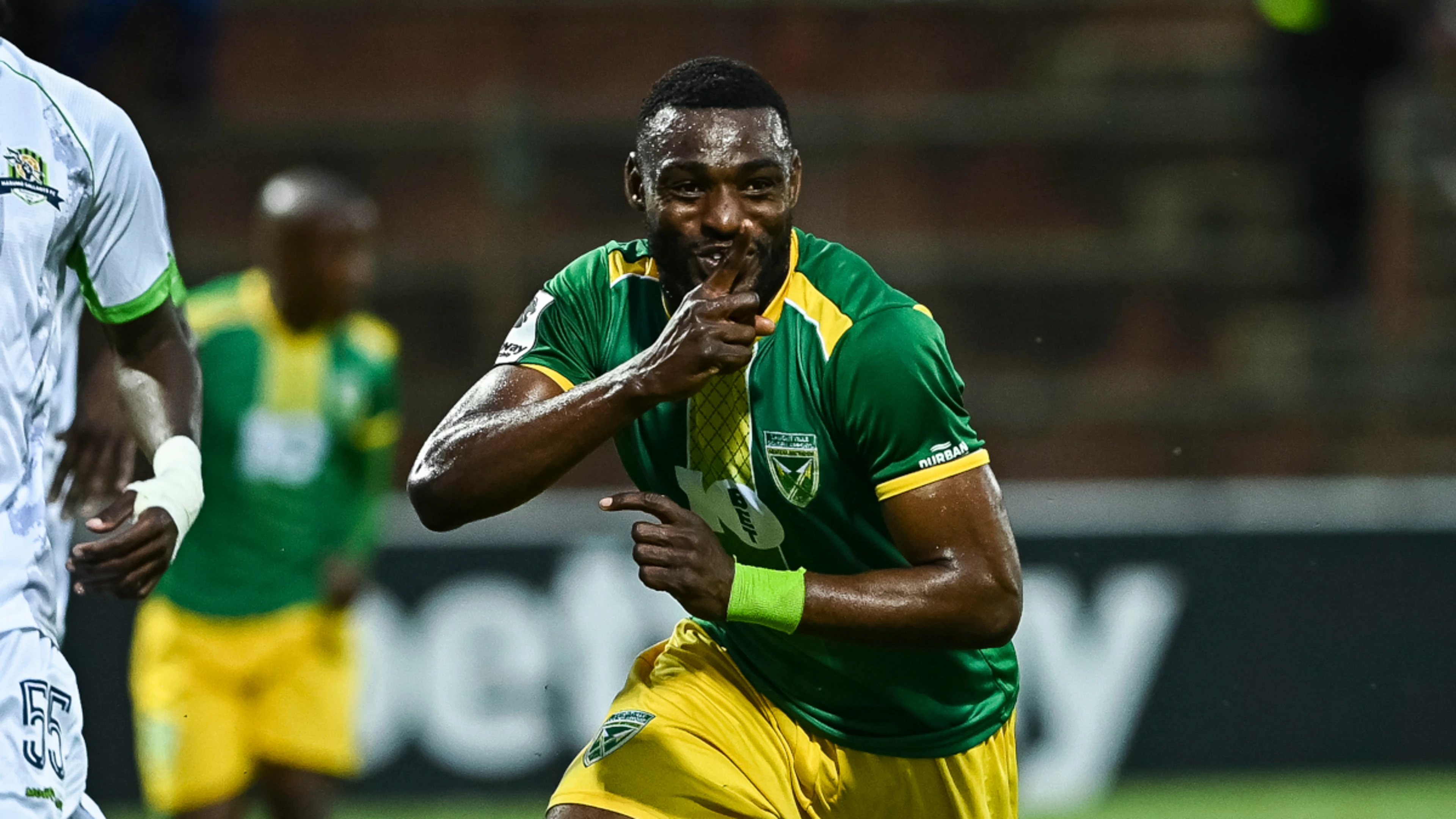 Arrows climb into top eight after thumping Gallants