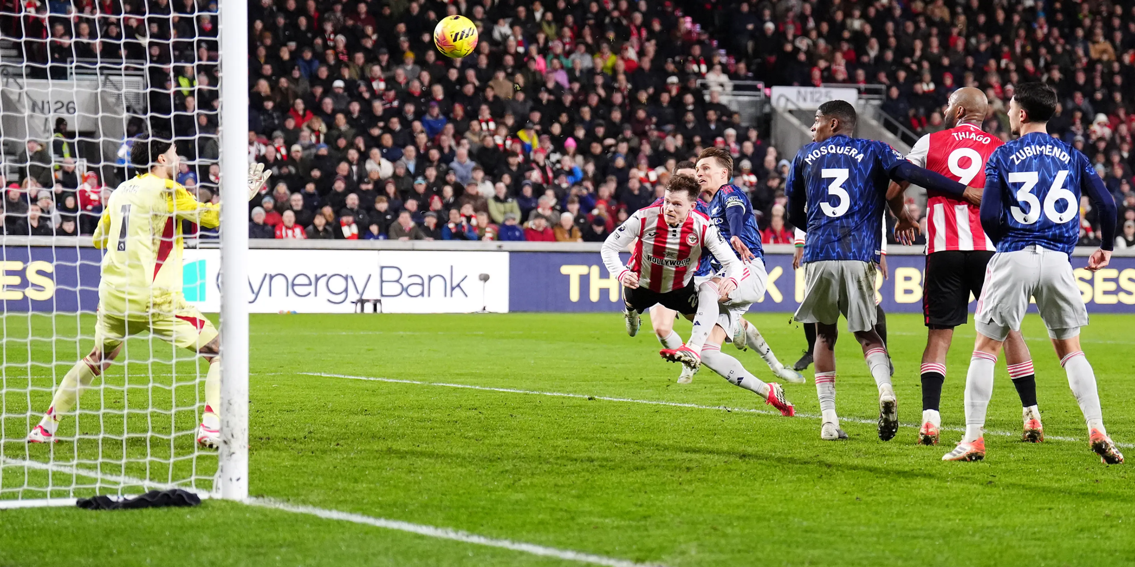 BEES STING GUNNERS: Stalemate offers City title hope