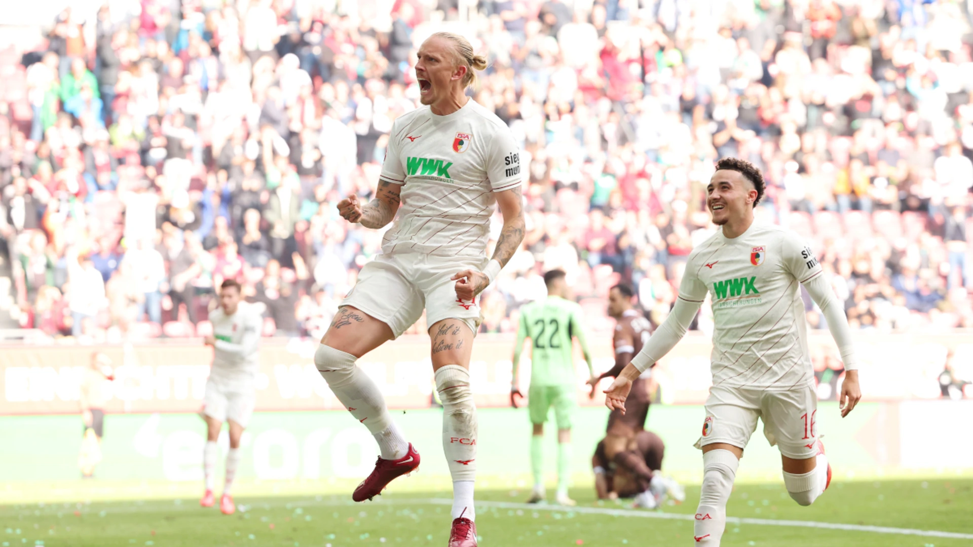 Augsburg down promoted St Pauli