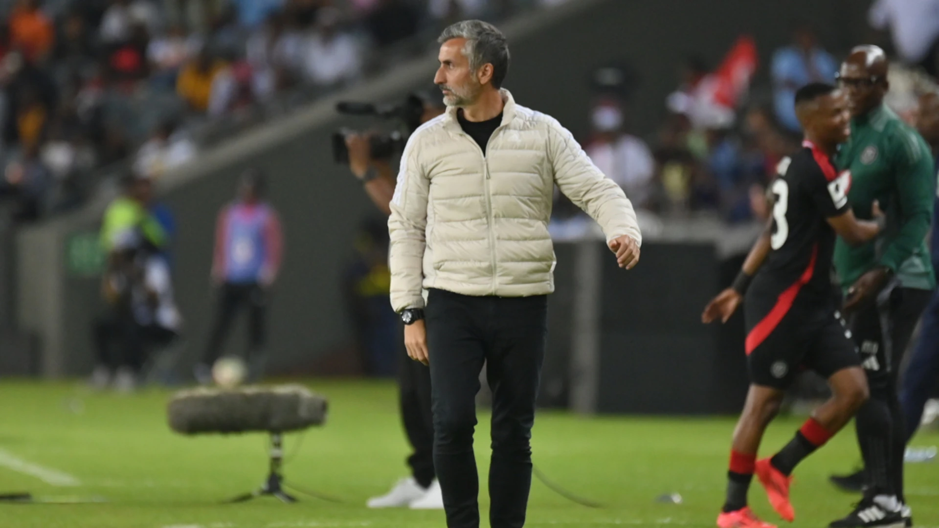 Ton up for Pirates coach Jose Riveiro