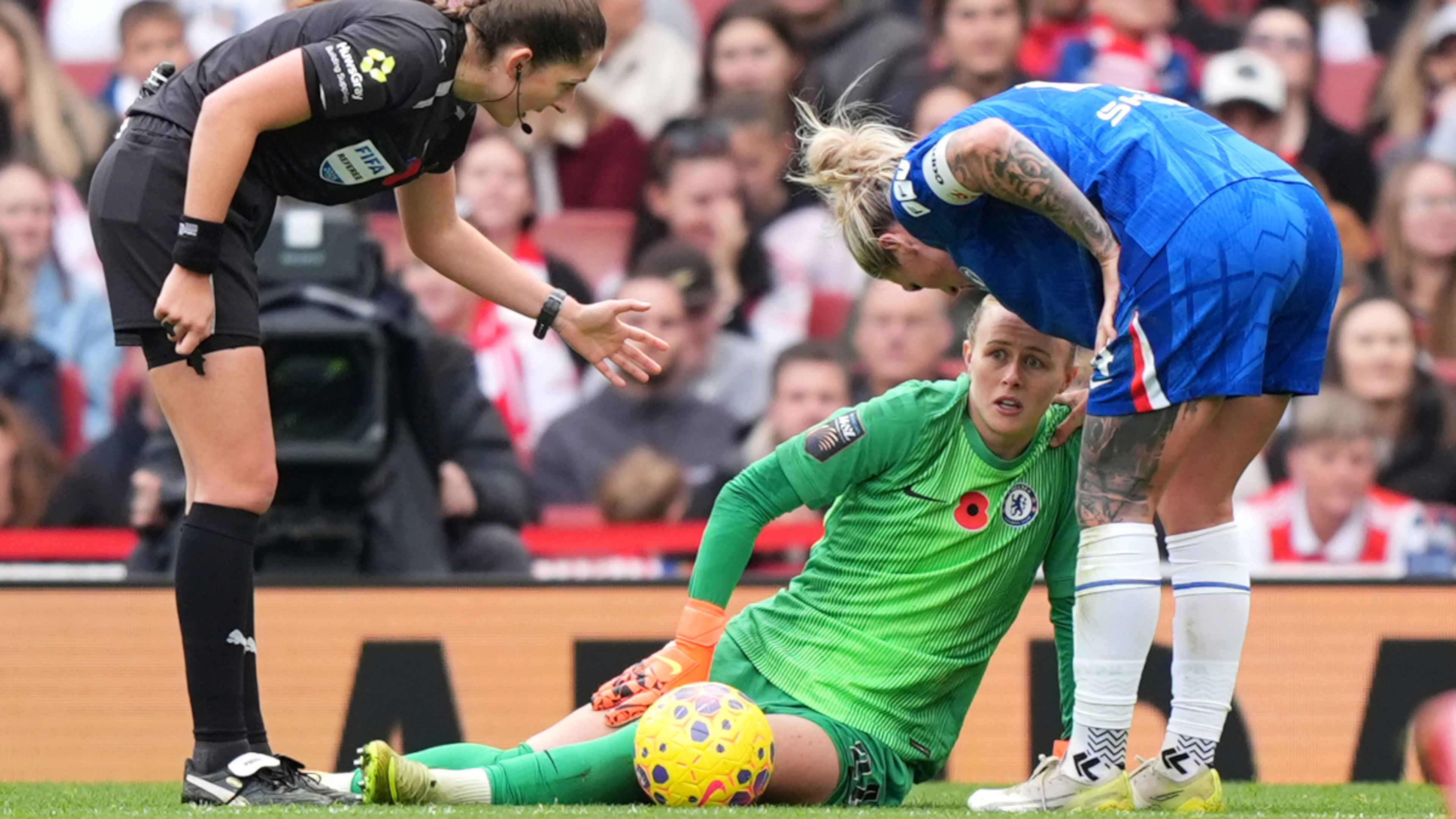 Chelsea Women keeper ruled out for a few weeks due to thigh injury