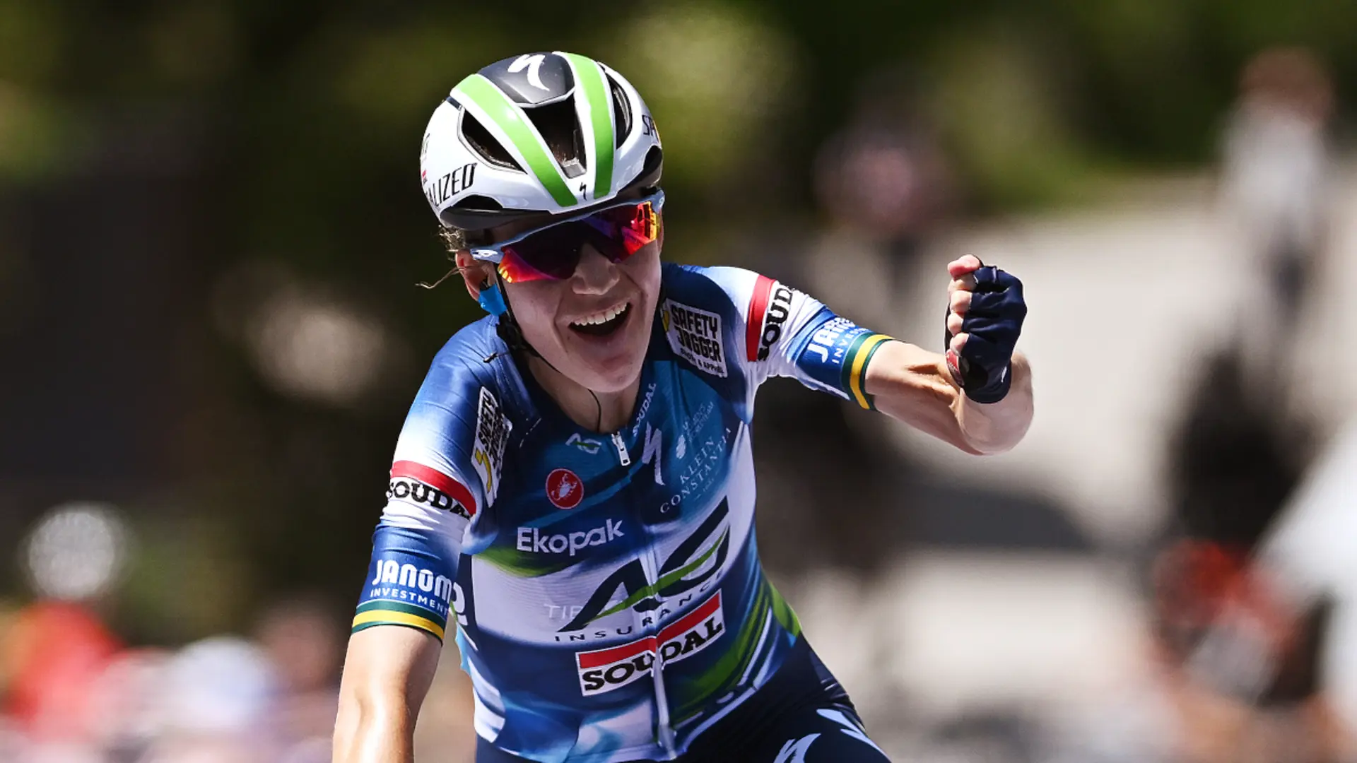 Gigante wins fourth stage of women's Giro as Reusser reclaims pink