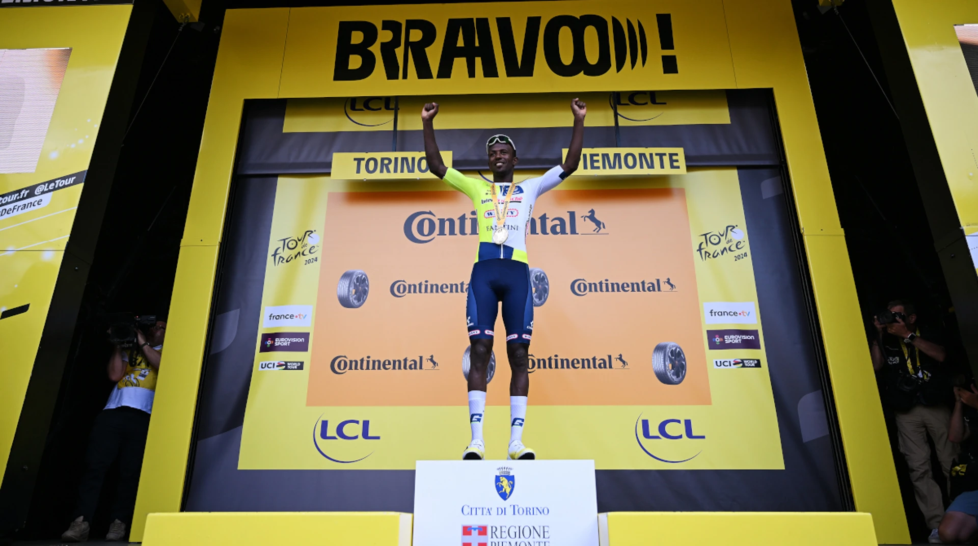 Eritrean Girmay wins Tour de France stage 3, Carapaz takes race lead