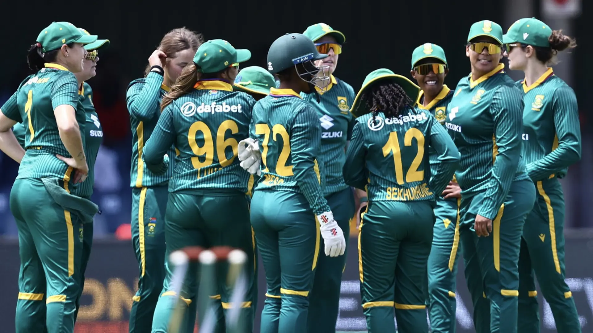 Mlaba grabs three wickets as Ireland restricted to 209 in first women’s ODI