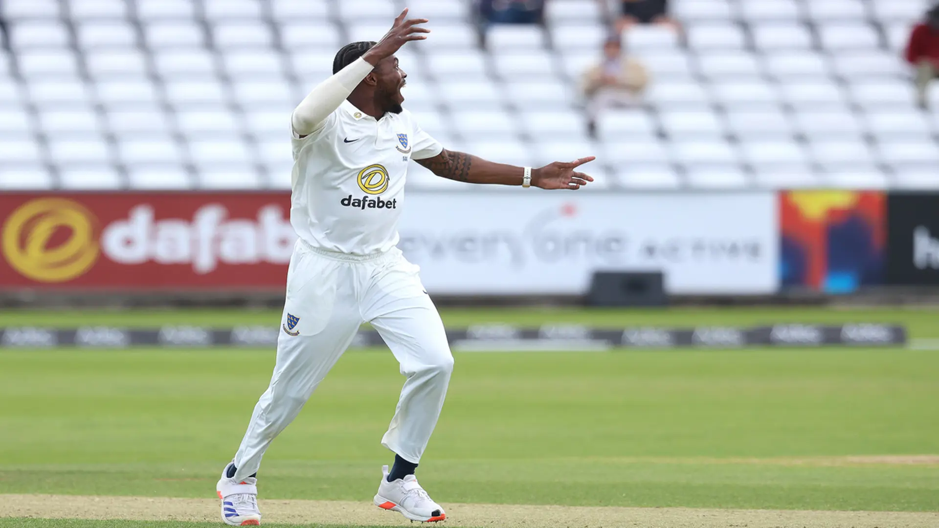 ARCHER MISSES OUT: England unchanged for second India test