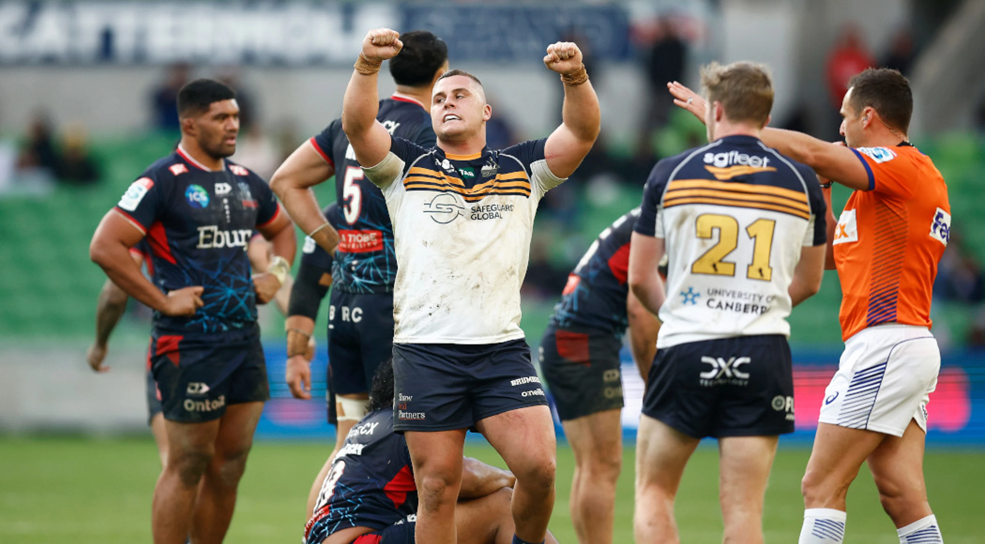Brumbies lead chasing pack as unbeaten Chiefs ease clear