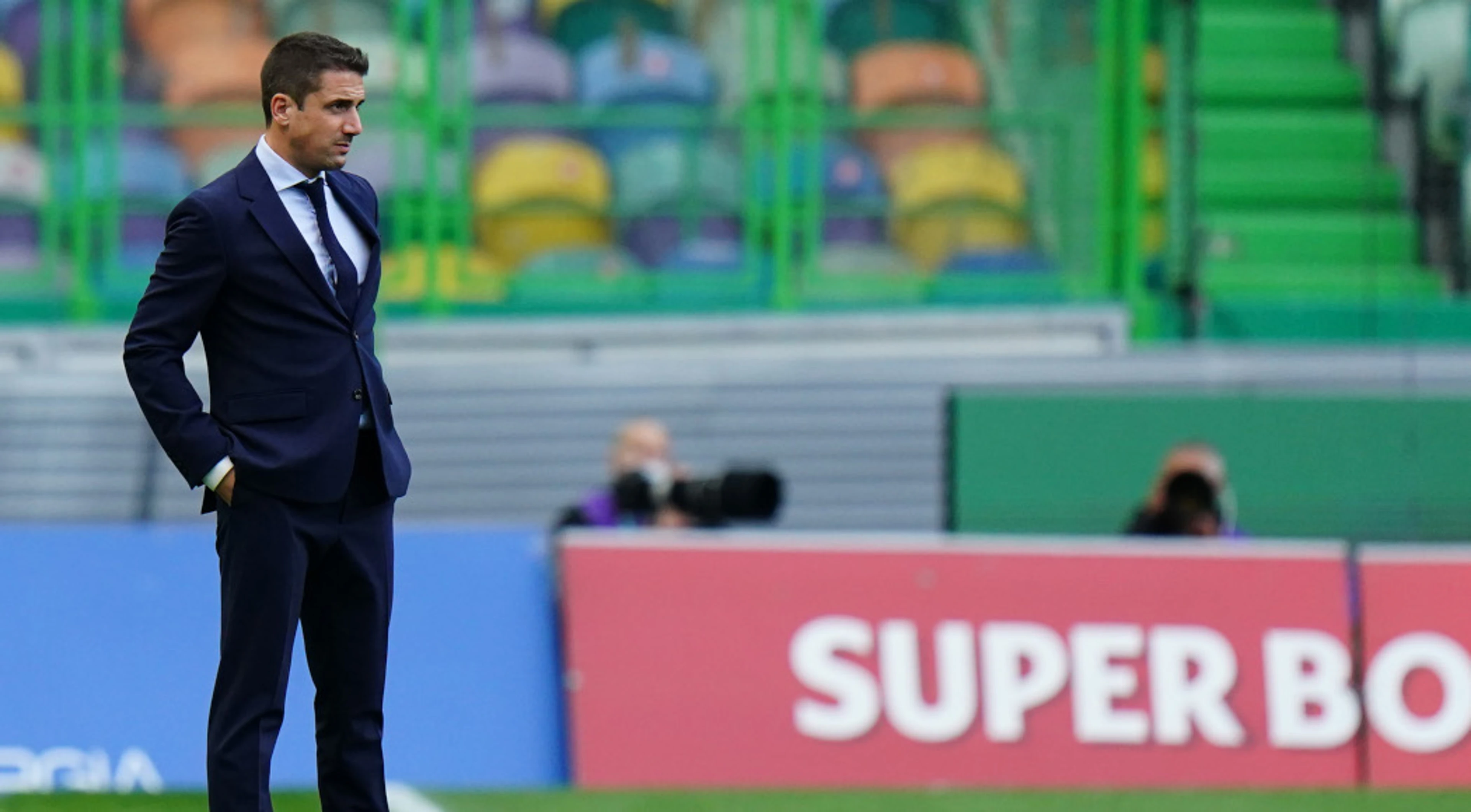 LaLiga strugglers Alaves name Velazquez as new coach