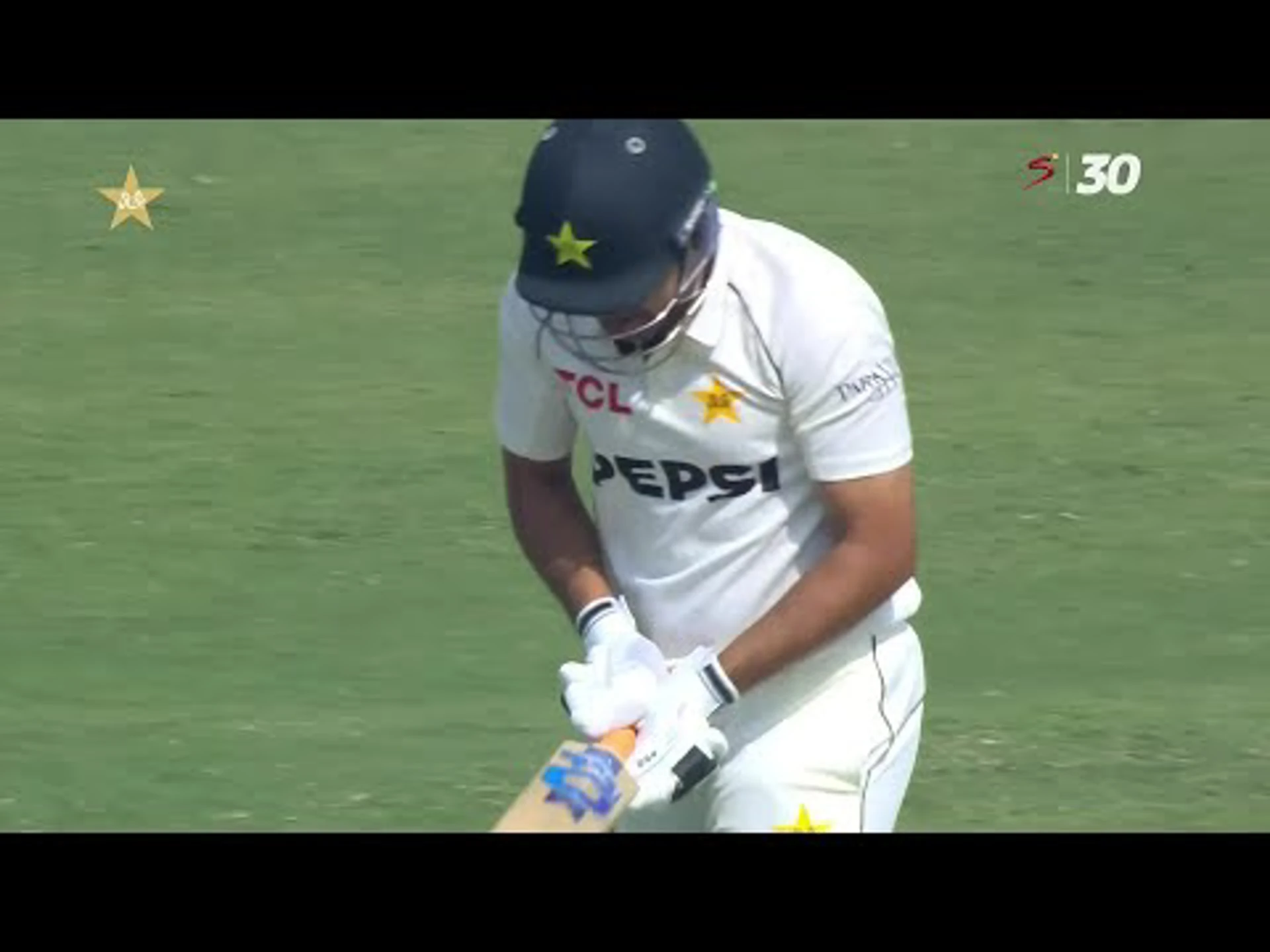 Pakistan v South Africa | 2nd Test | 1st innings | Keshav Maharaj 2