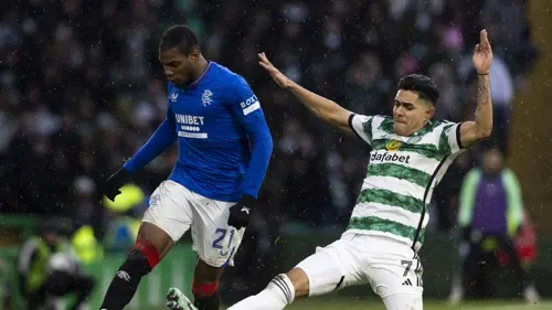 Celtic unrest rises as Rangers close in