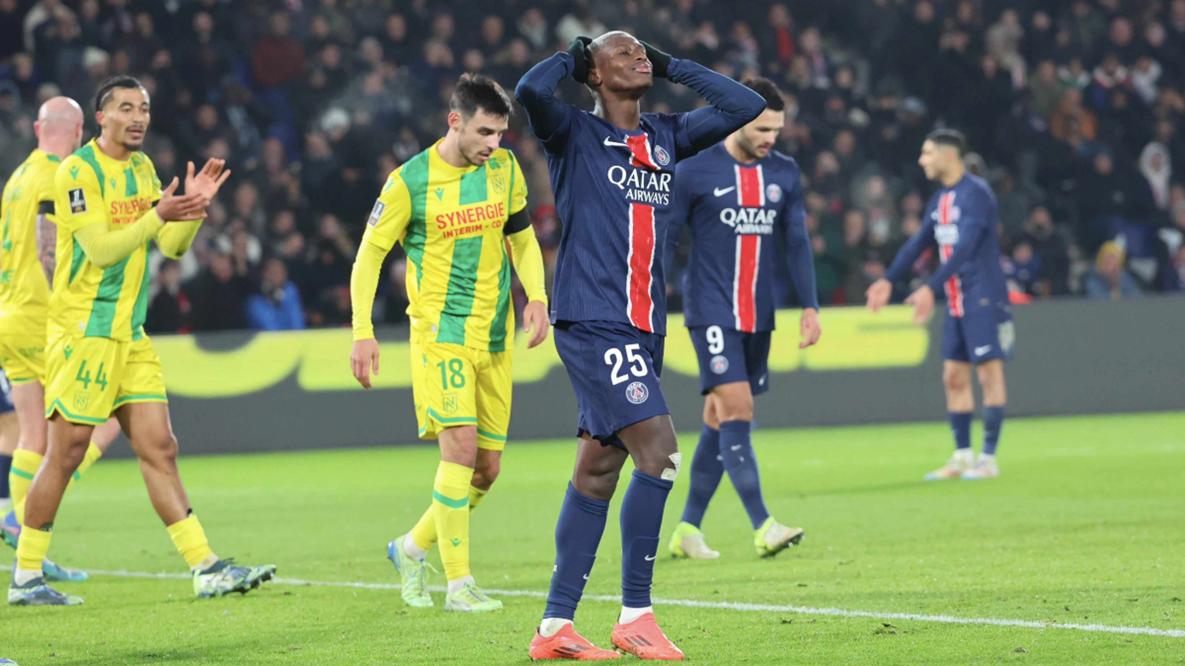 Flat PSG drop points in Nantes draw