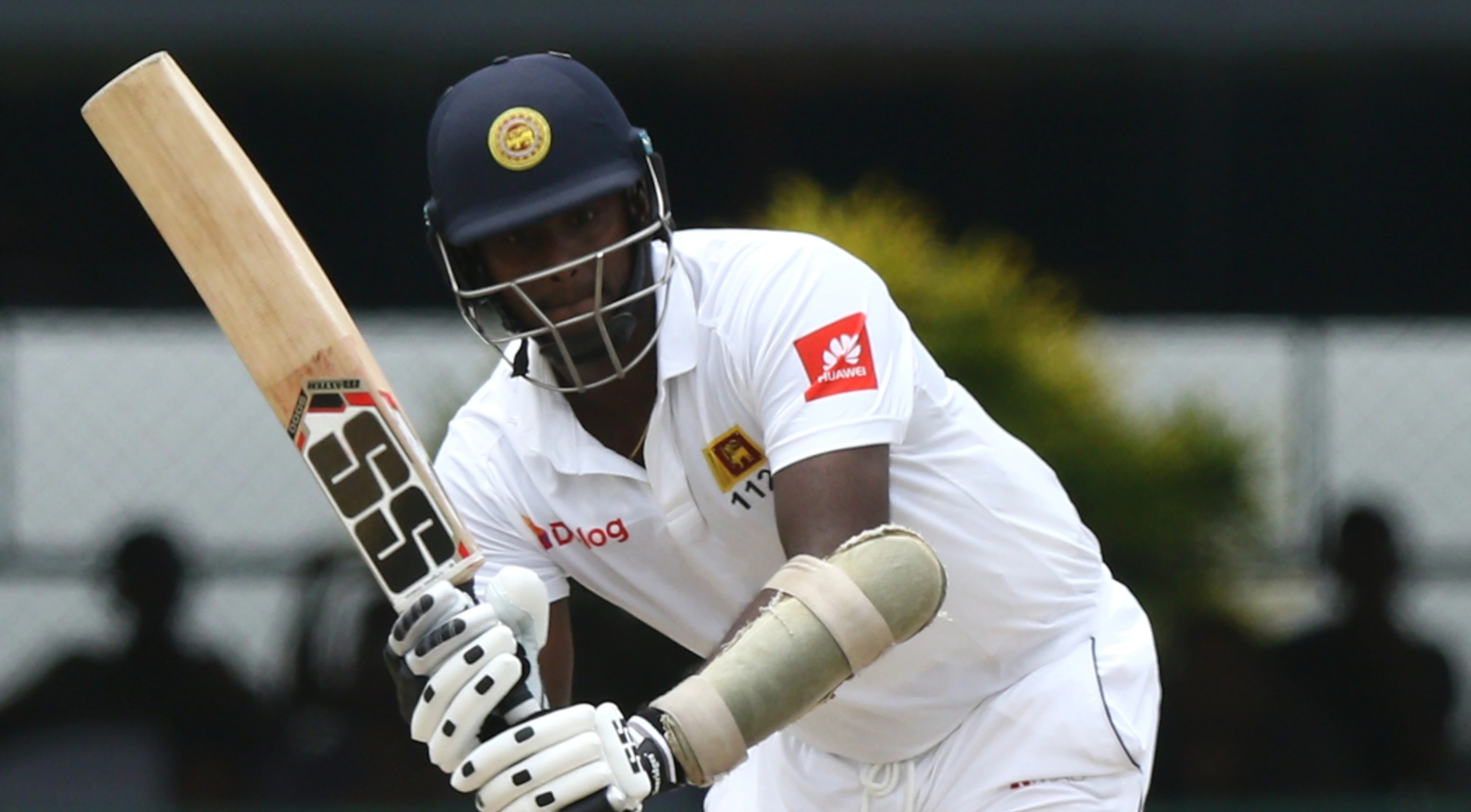 Mathews hits double hundred to pile pressure on Zimbabwe