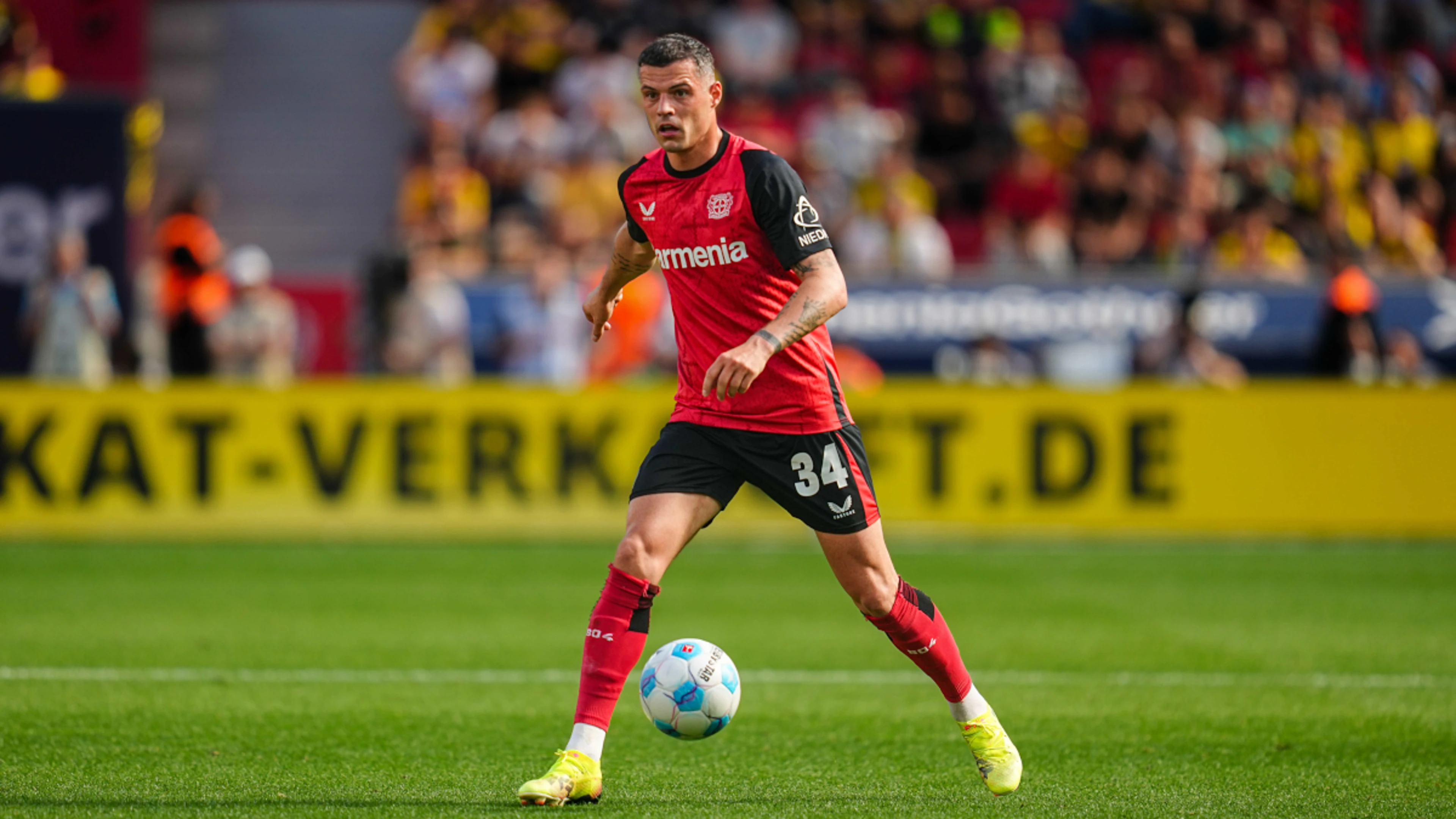 Xhaka too important for Leverkusen to let go - Ten Hag