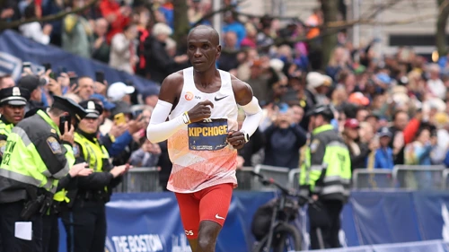 Kenyan legend Kipchoge sets sights on Olympic marathon treble | SuperSport