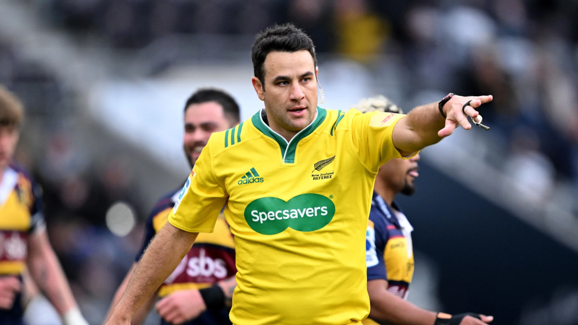 Cheika unhappy with referee O'Keeffe's role as Gloucester tame Tigers