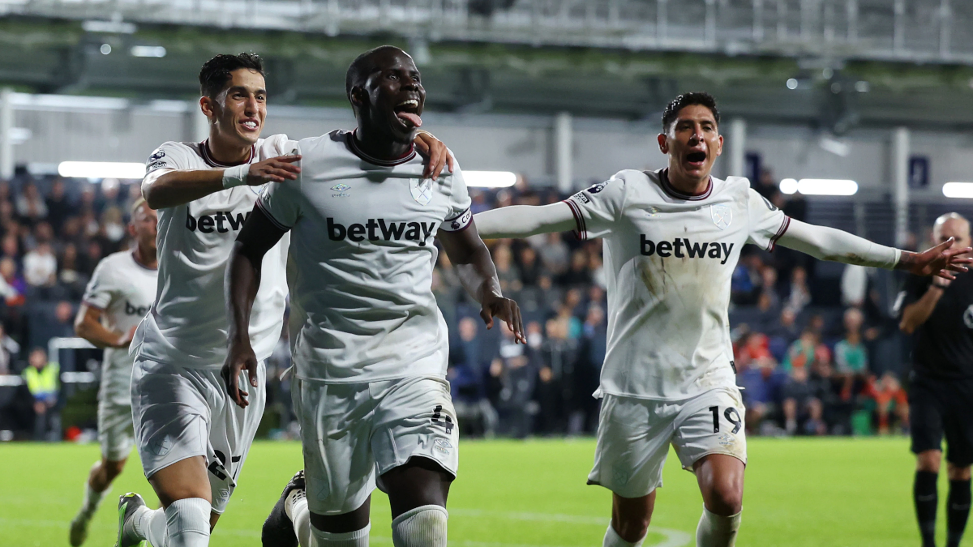 West Ham ruin Luton's homecoming to go top of Premier League