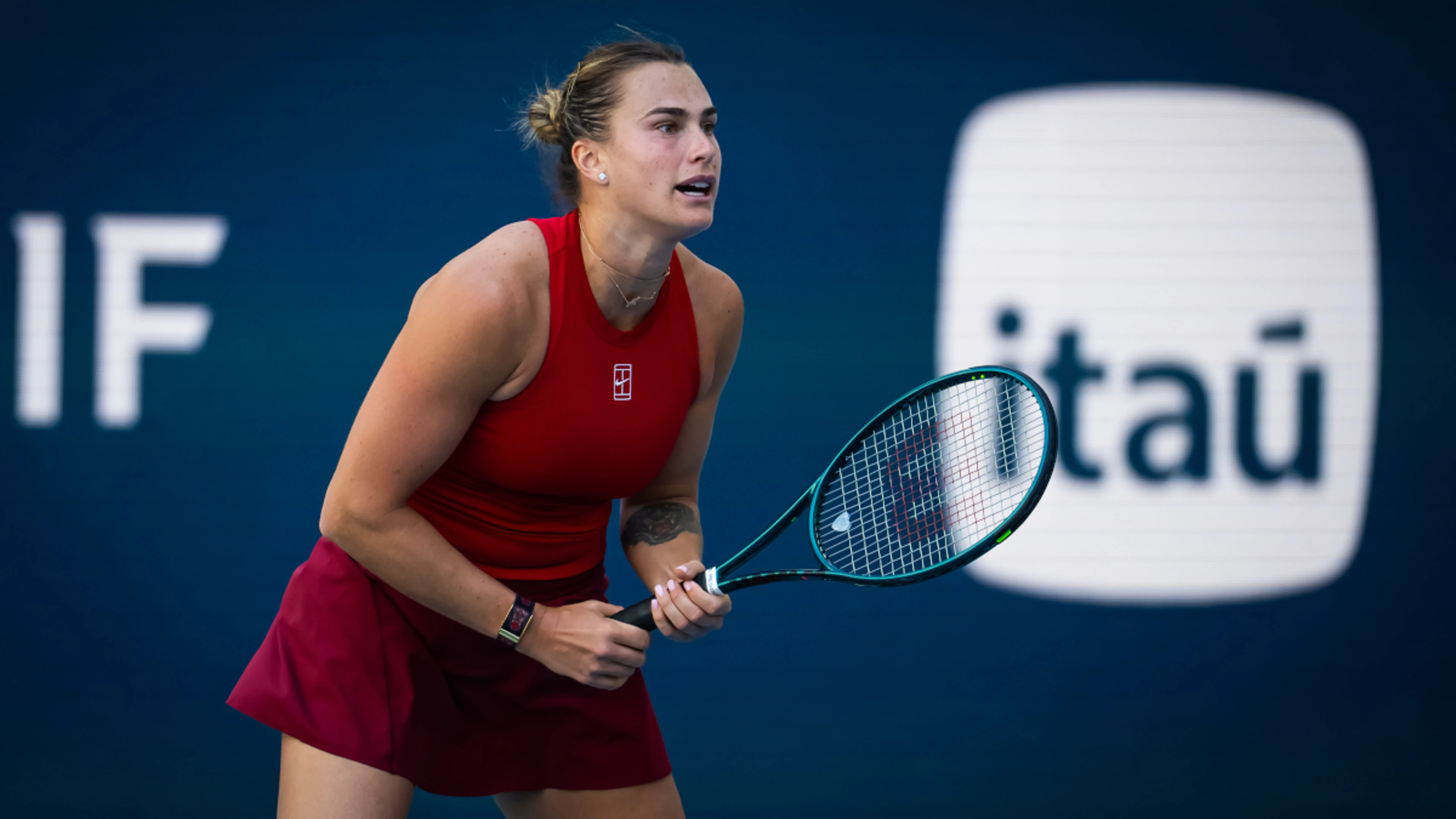 Top seeds Zverev, Sabalenka advance at Miami Open