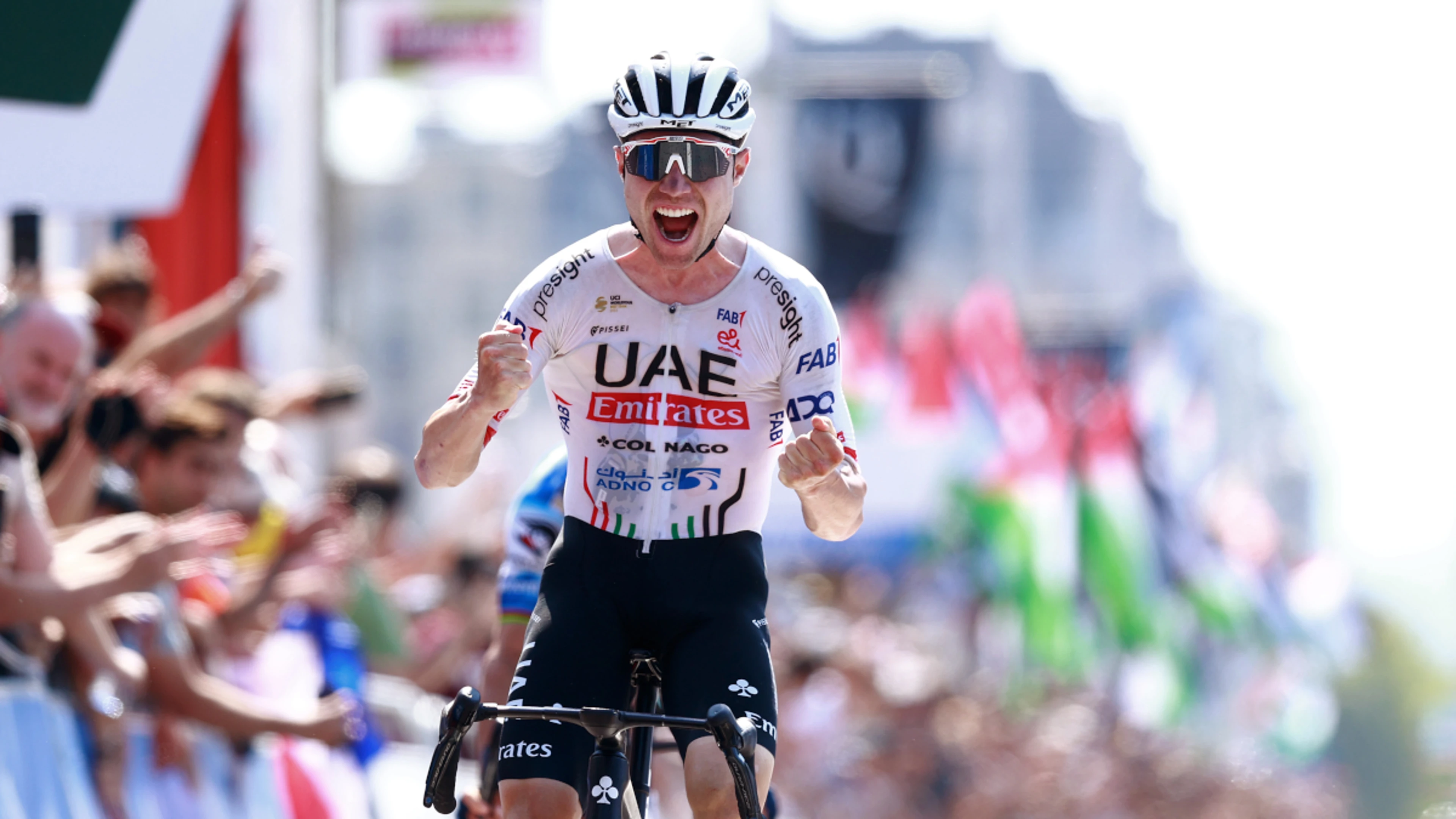 Hirschi foils Alaphilippe at San Sebastian classic