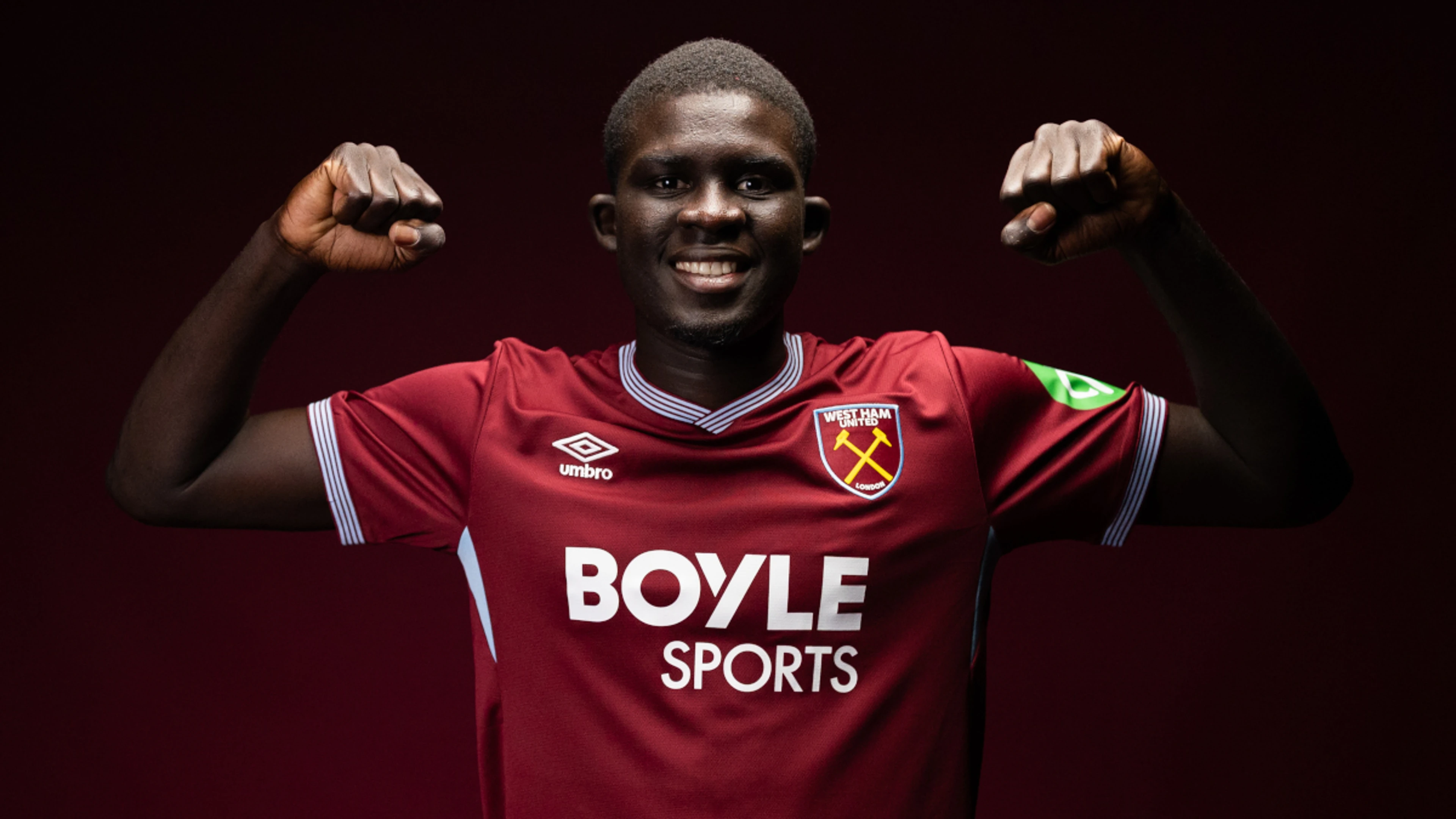 West Ham sign Senegal defender Diouf