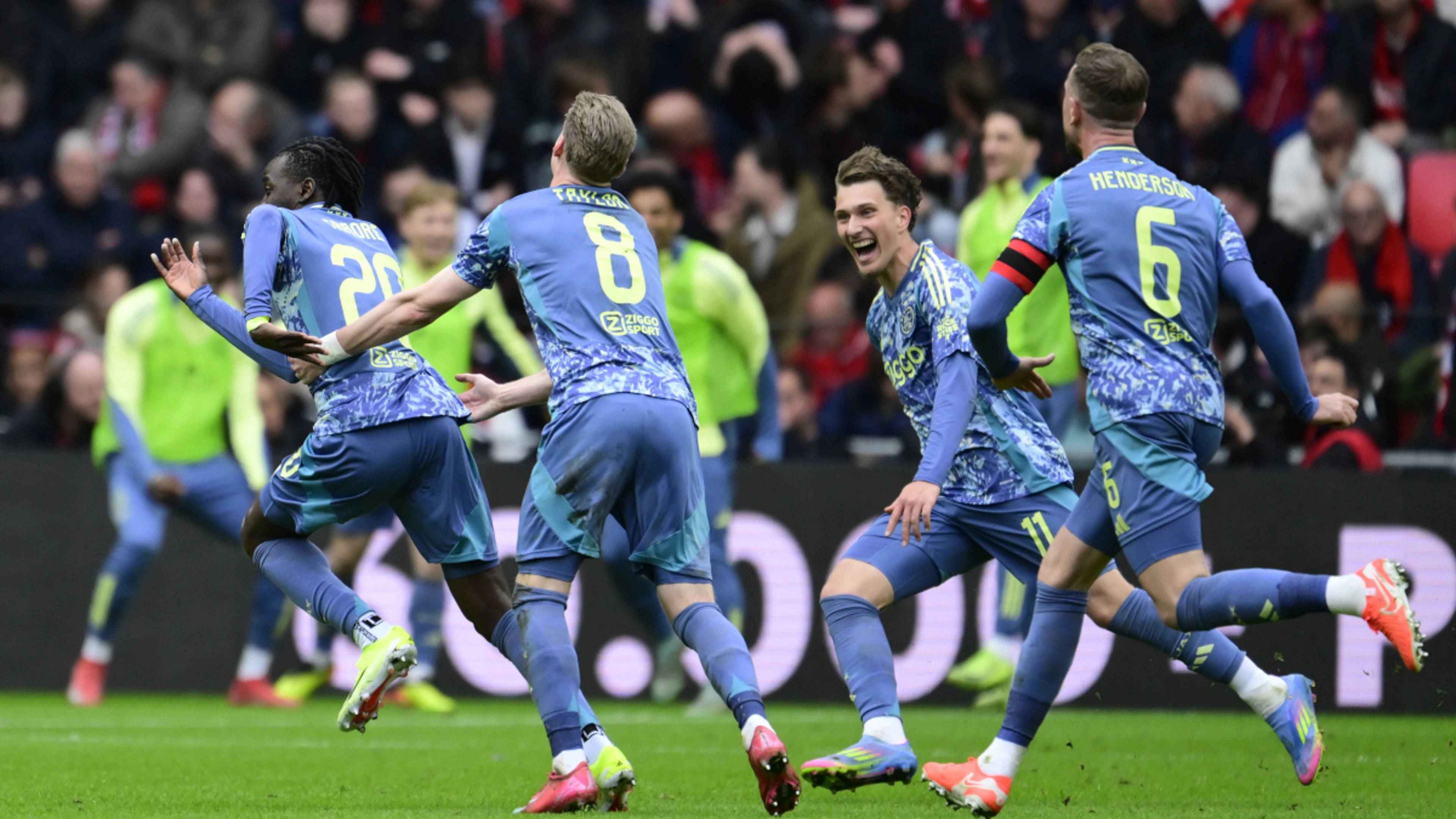 Ajax down rivals PSV and close in on Eredivisie title