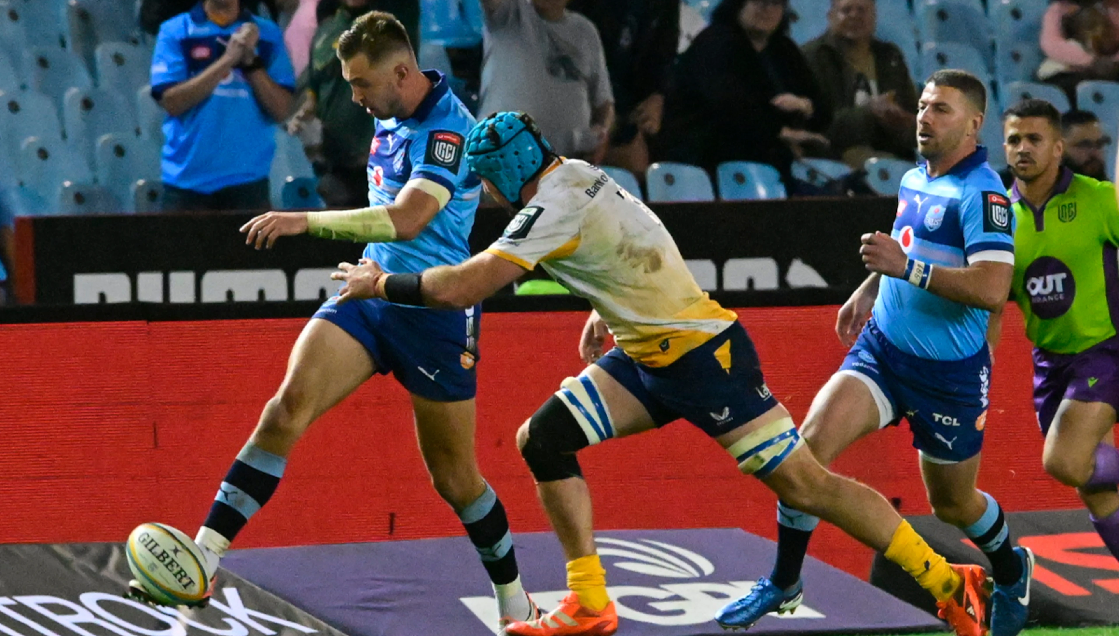 Kriel's try settles tense win over Leinster