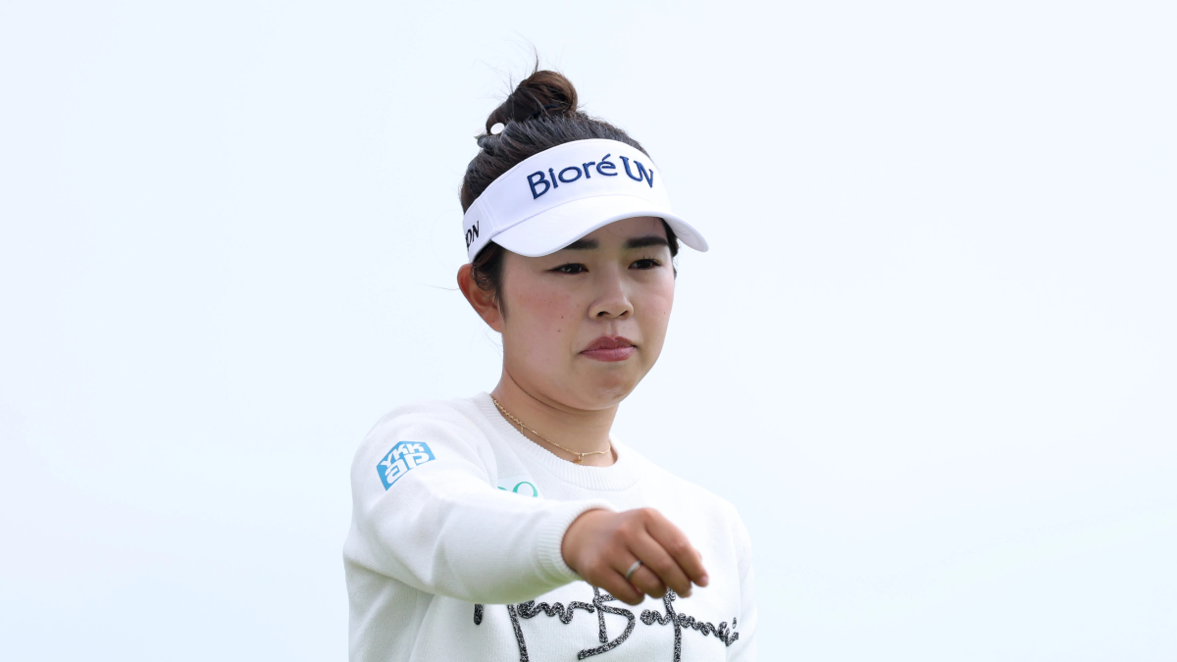 Yamashita's lead in Women's British Open cut to one shot