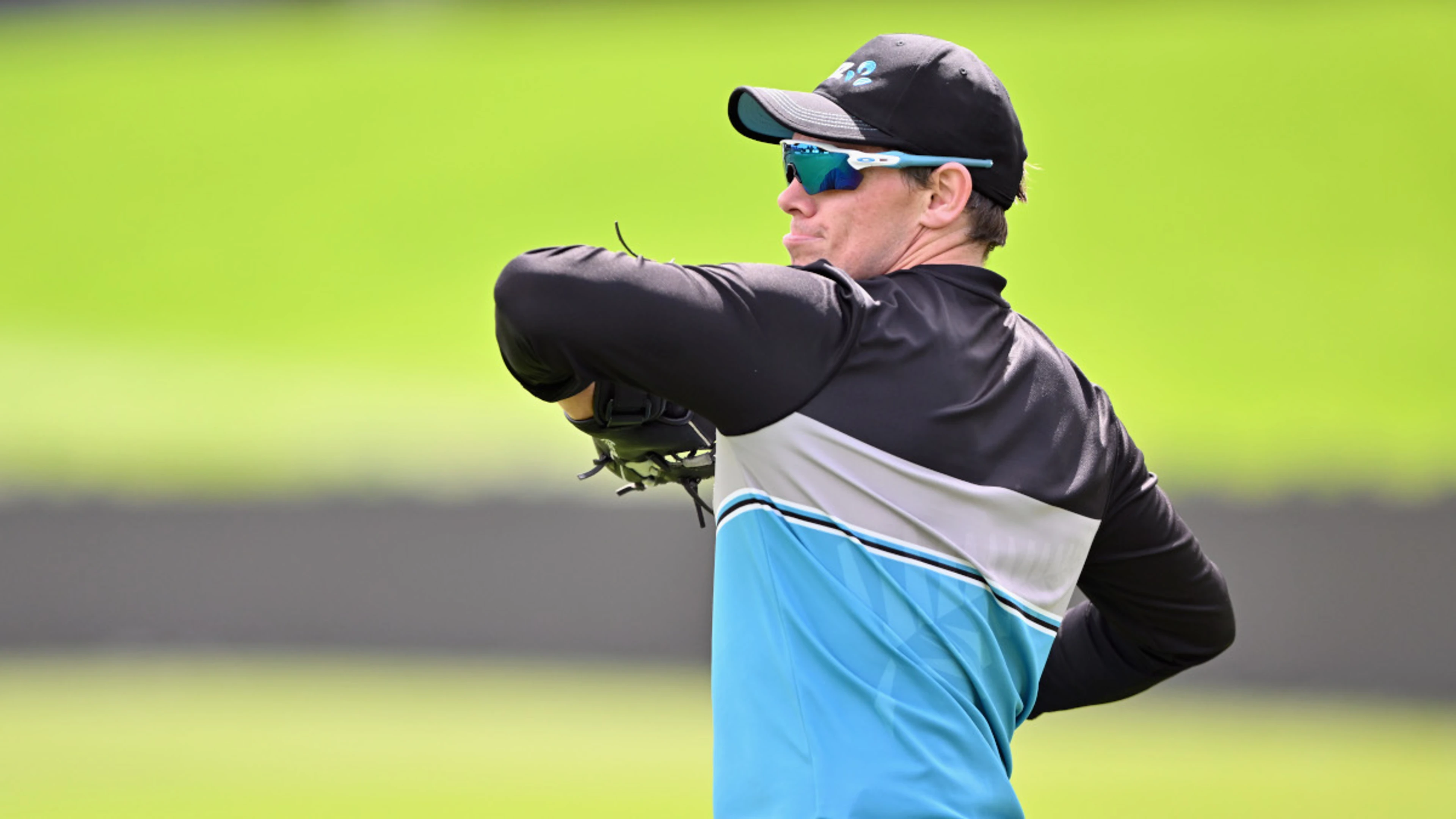 New Zealand unchanged in bid to hit back against England