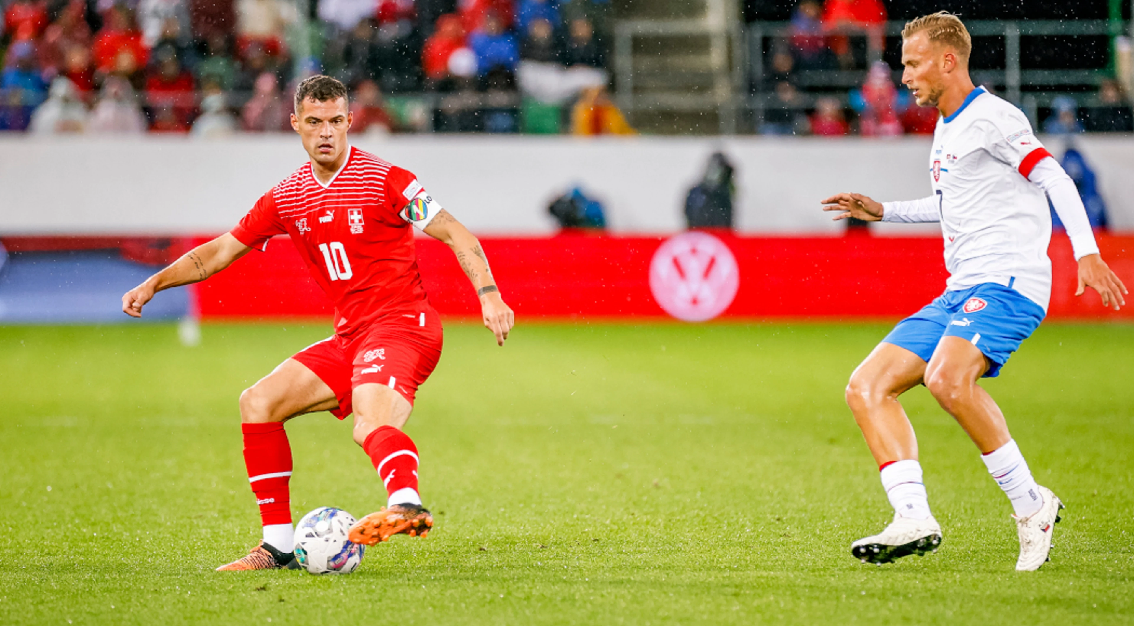 More mature Xhaka brings steel to Switzerland midfield