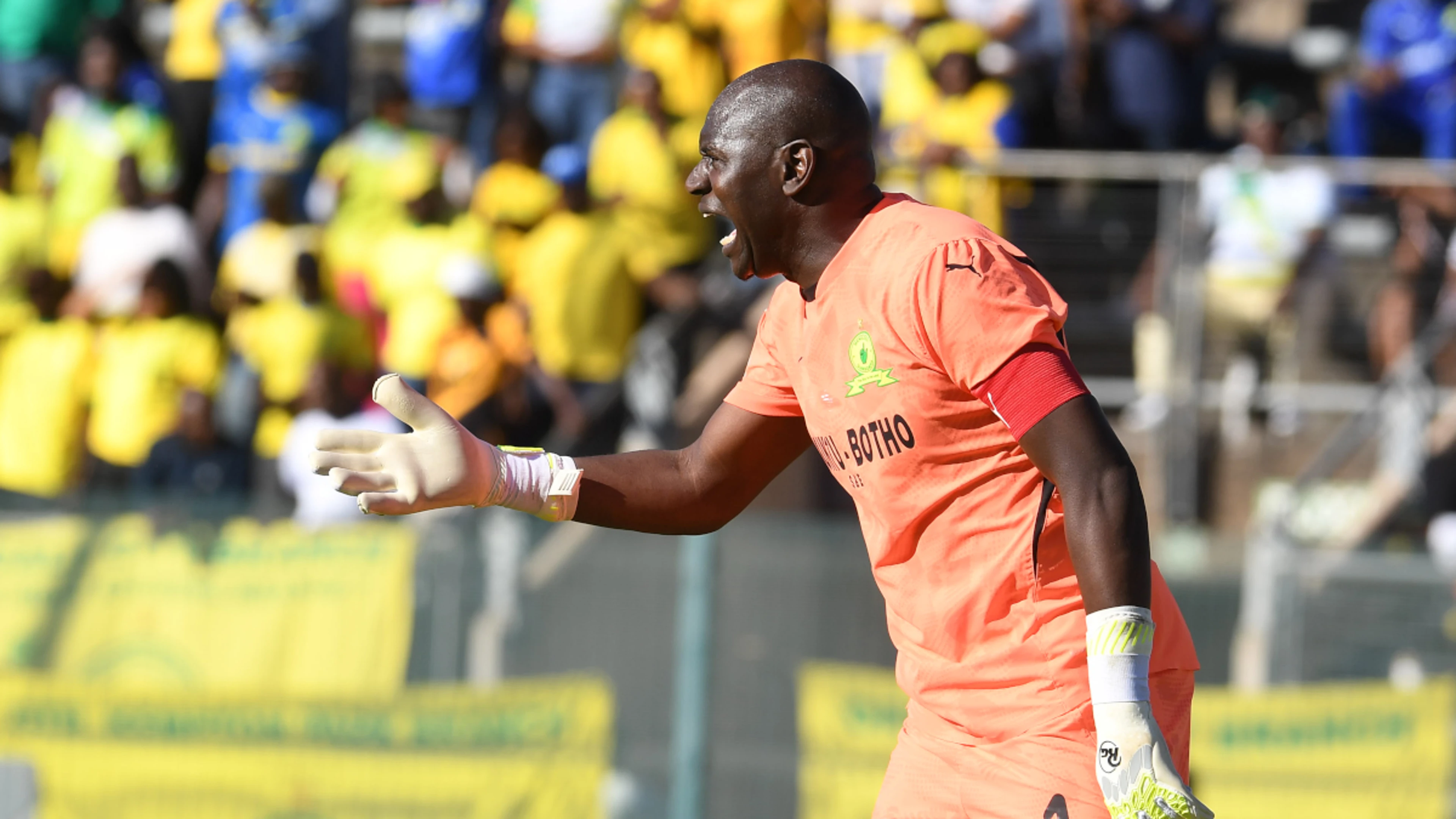 Veteran goalkeeper Onyango comes out of international retirement