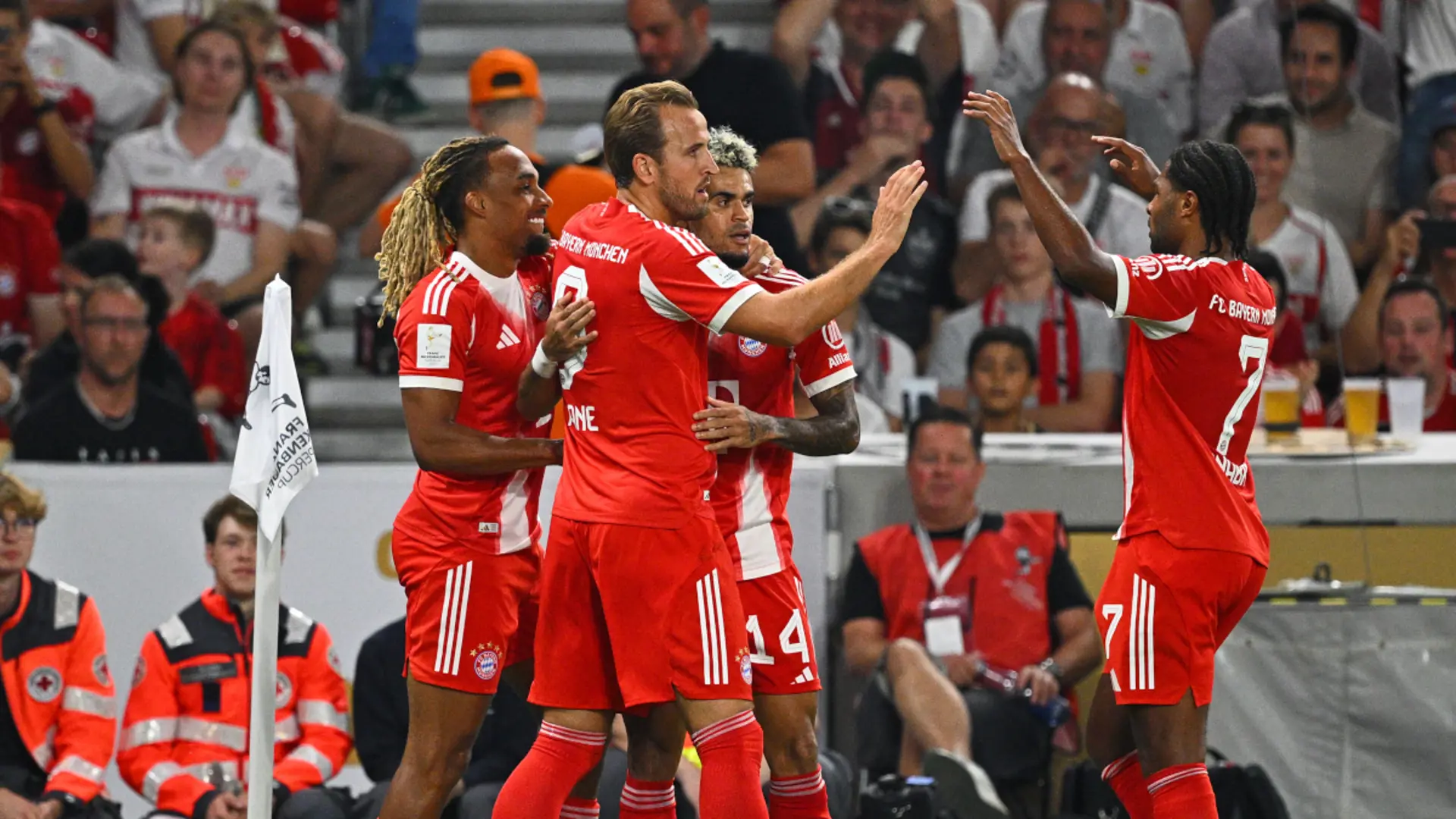 Kane lauds Diaz's 'perfect start' at Bayern
