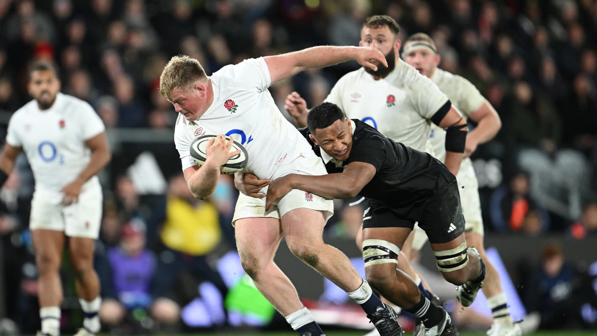 England's Baxter gets first test start against All Blacks