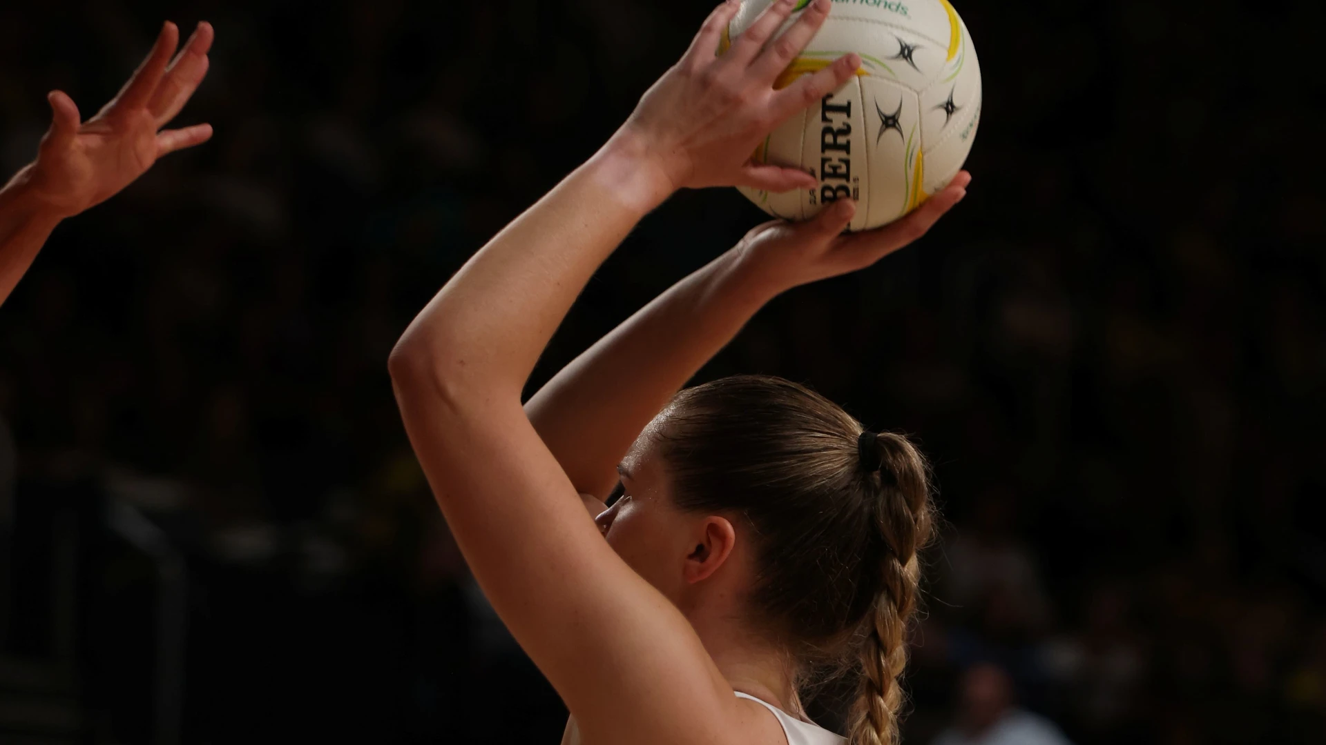 Aussie Diamonds clinch series with a thumping win over Spar Proteas