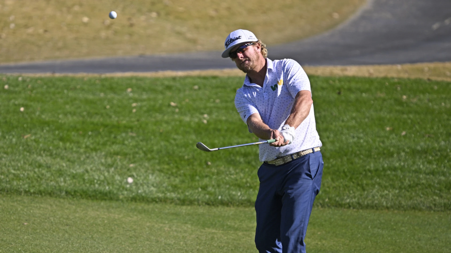 Hoffman, Hoey share PGA Tour lead in La Quinta