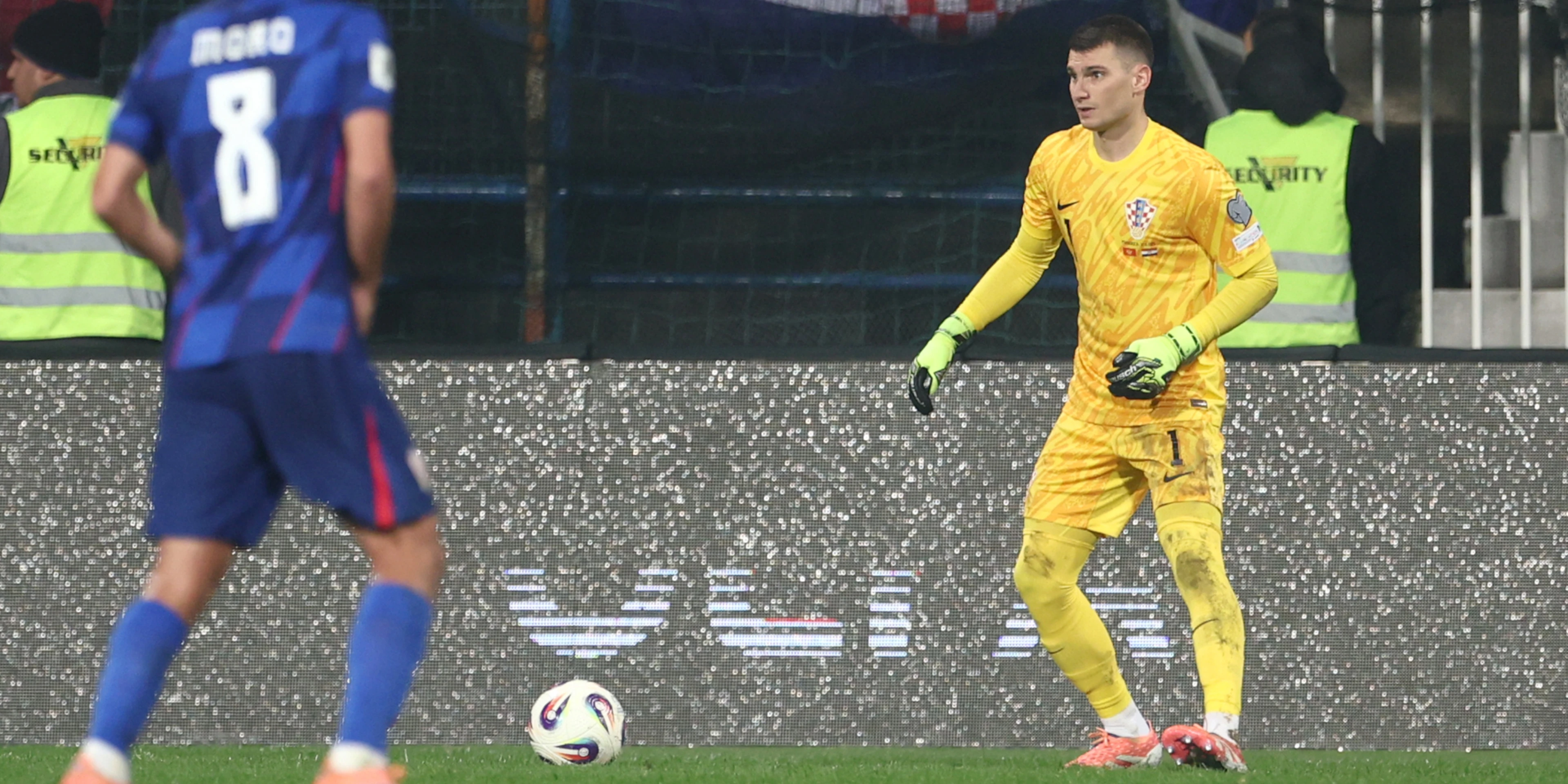 Girona's on-loan goalkeeper Livakovic refuses to play, says coach