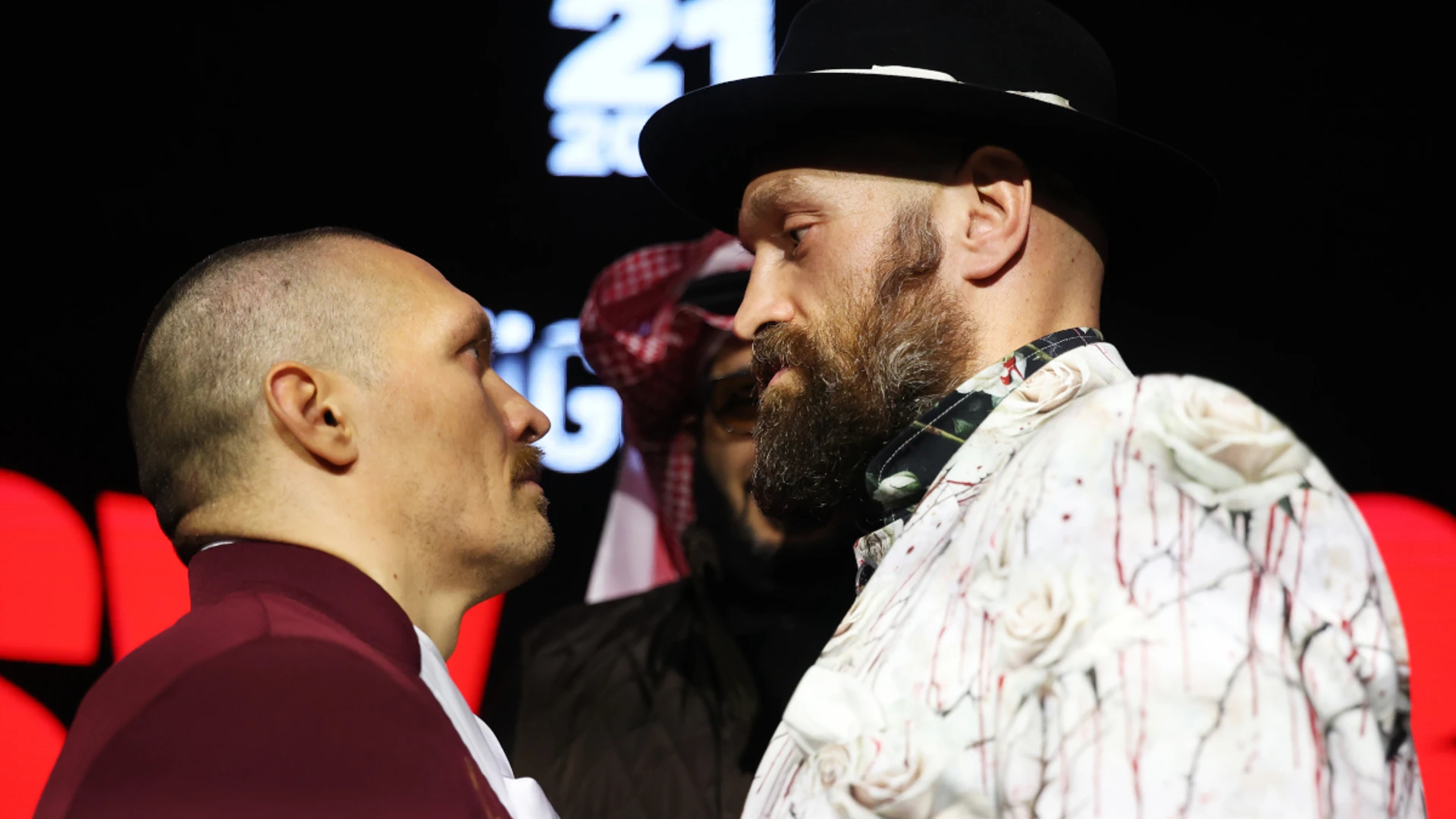 11-minute stare-down as Usyk, Fury set for Riyadh rematch