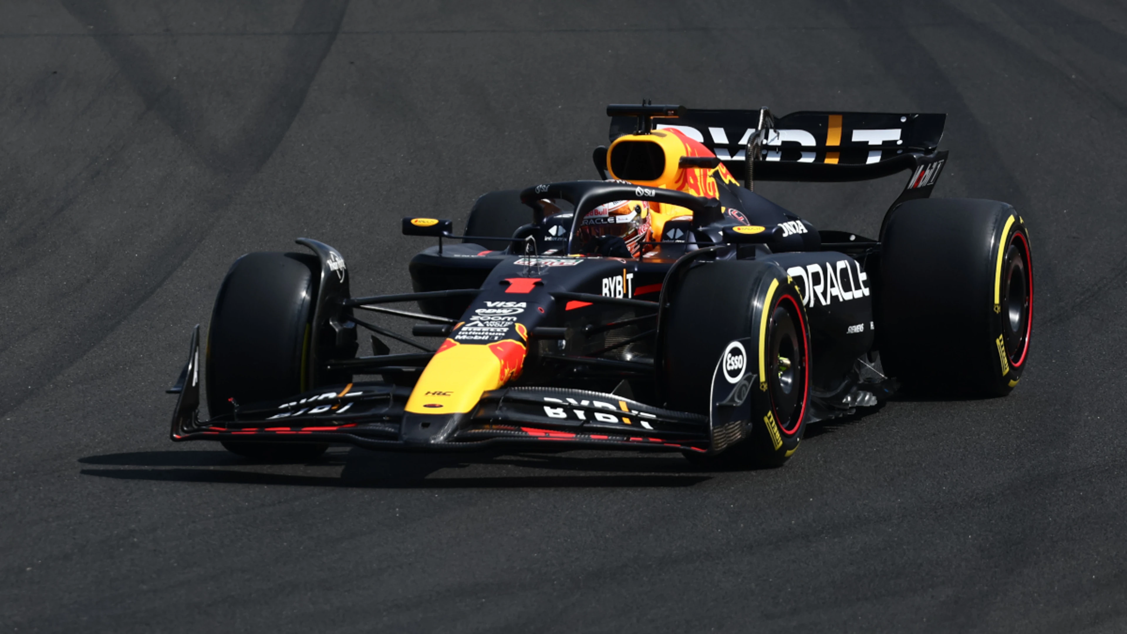 Verstappen on two triple runs but one must end