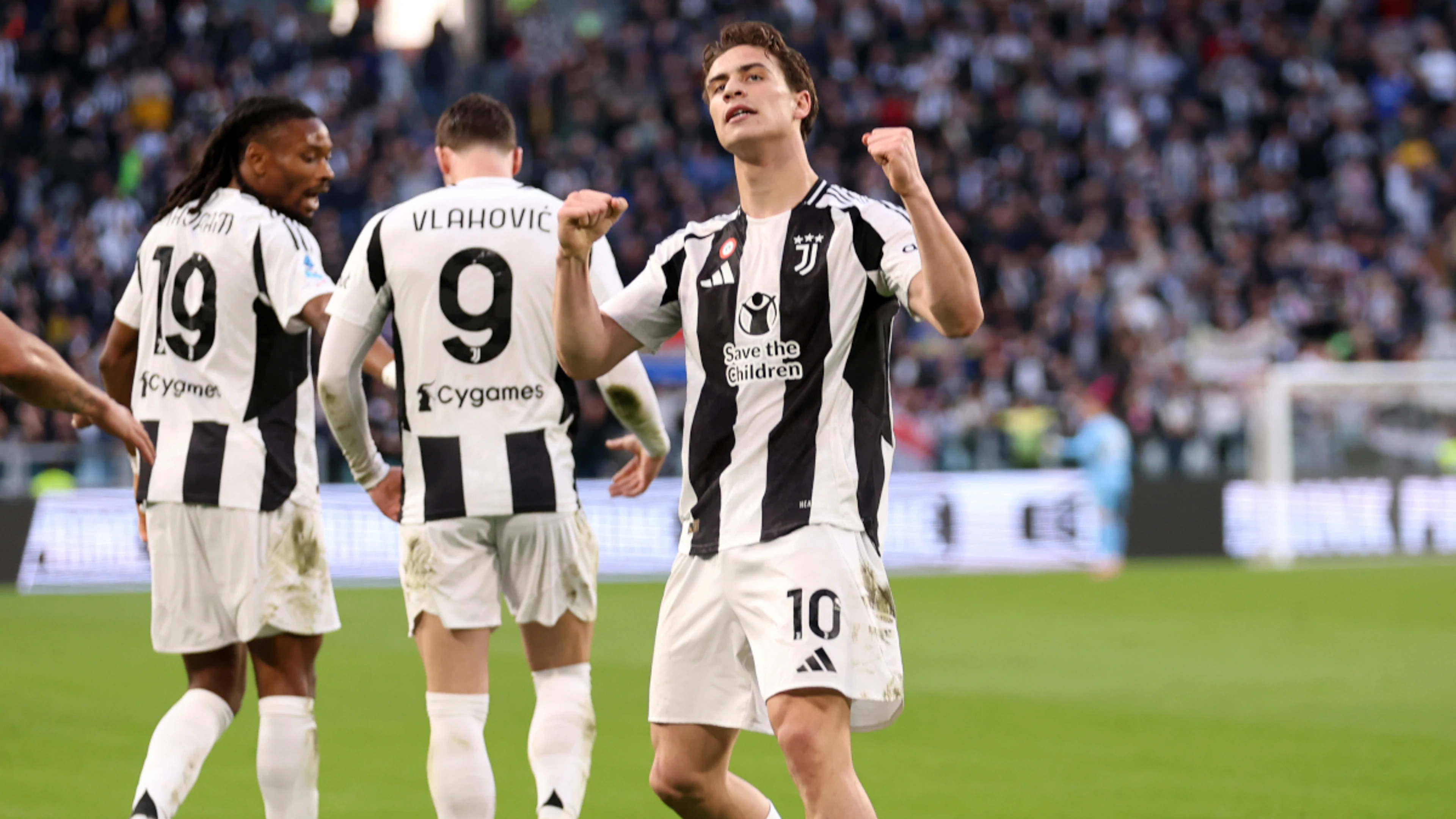 Tudor's Juve beat Genoa to relaunch Champions League bid