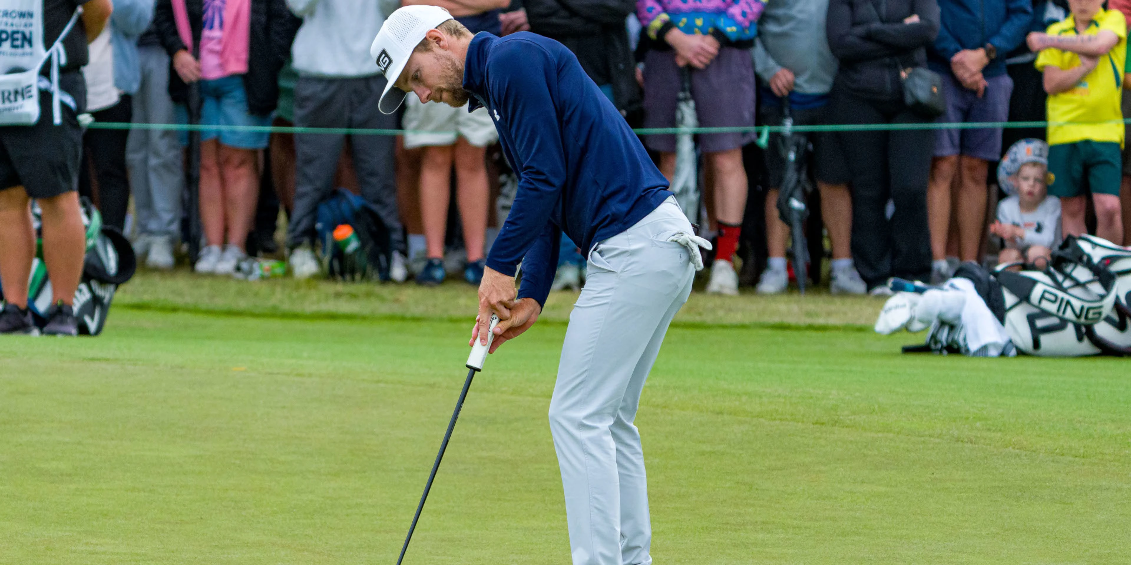 Neergaard-Petersen takes lead at Australian Open, McIlroy stays in hunt