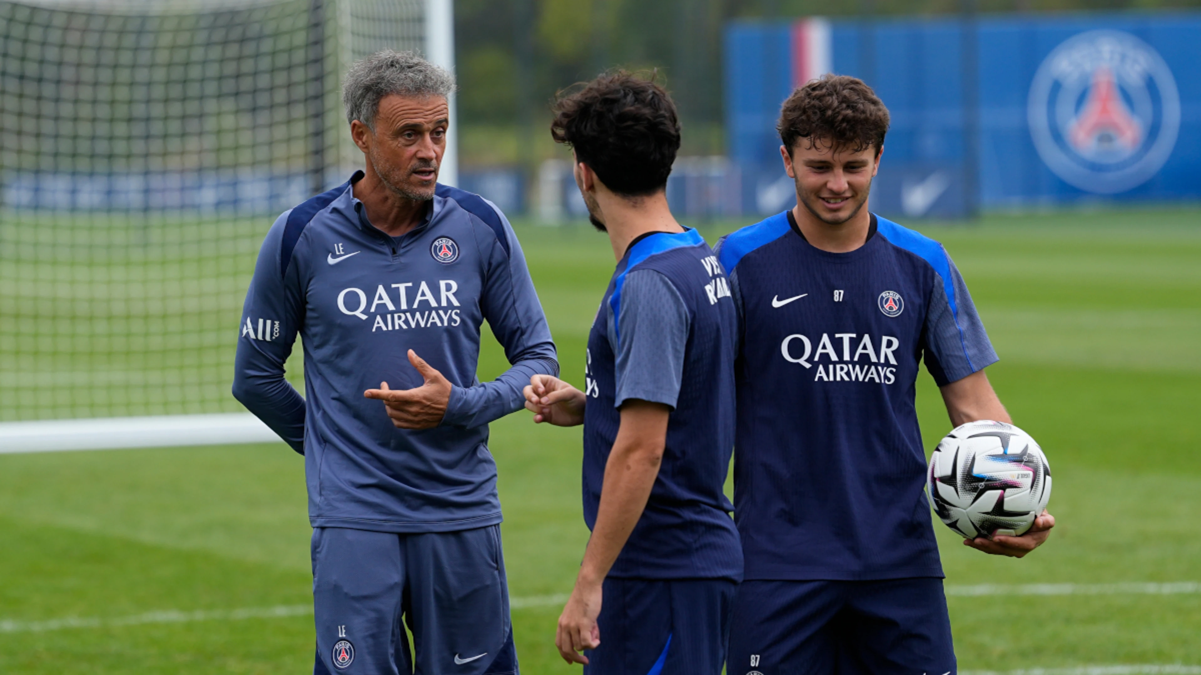 Holders PSG and rivals await Champions League draw