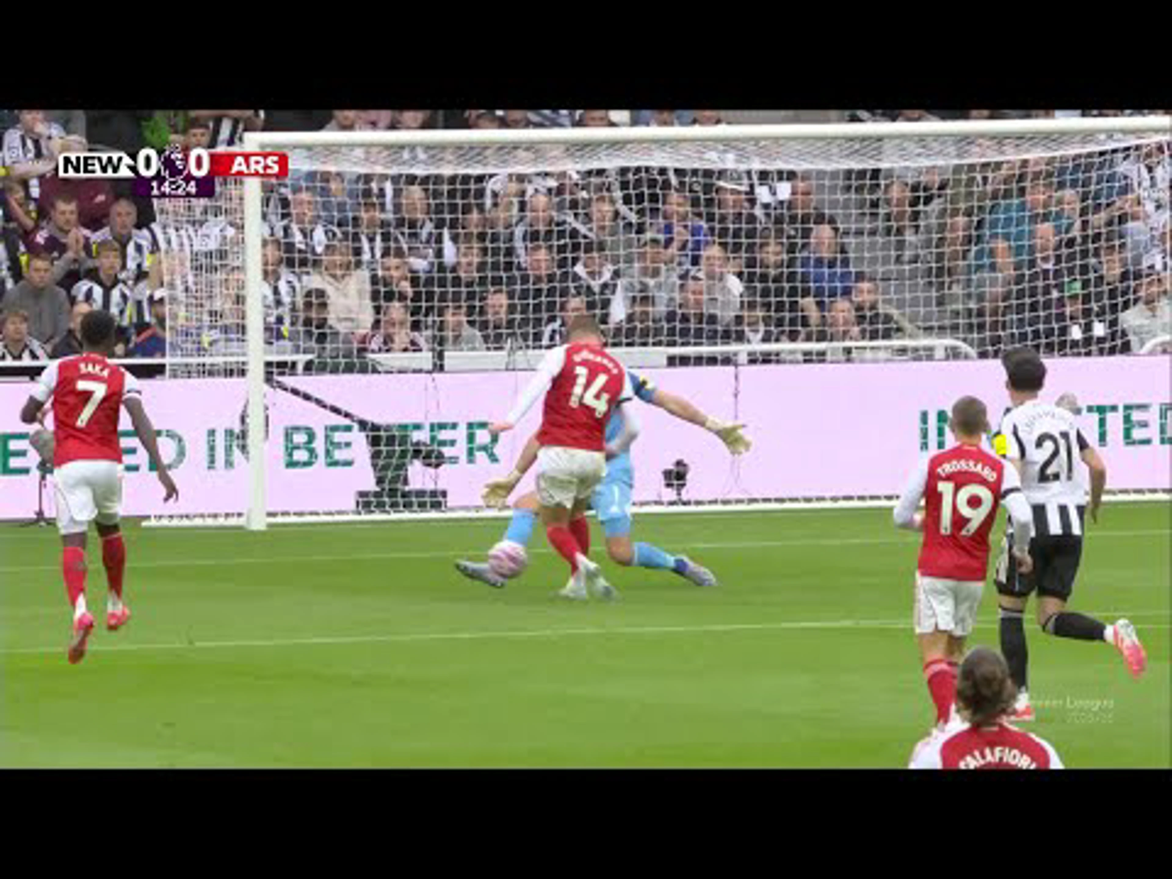 Viktor Gyökeres | 14ᵗʰ Minute VAR v Newcastle
