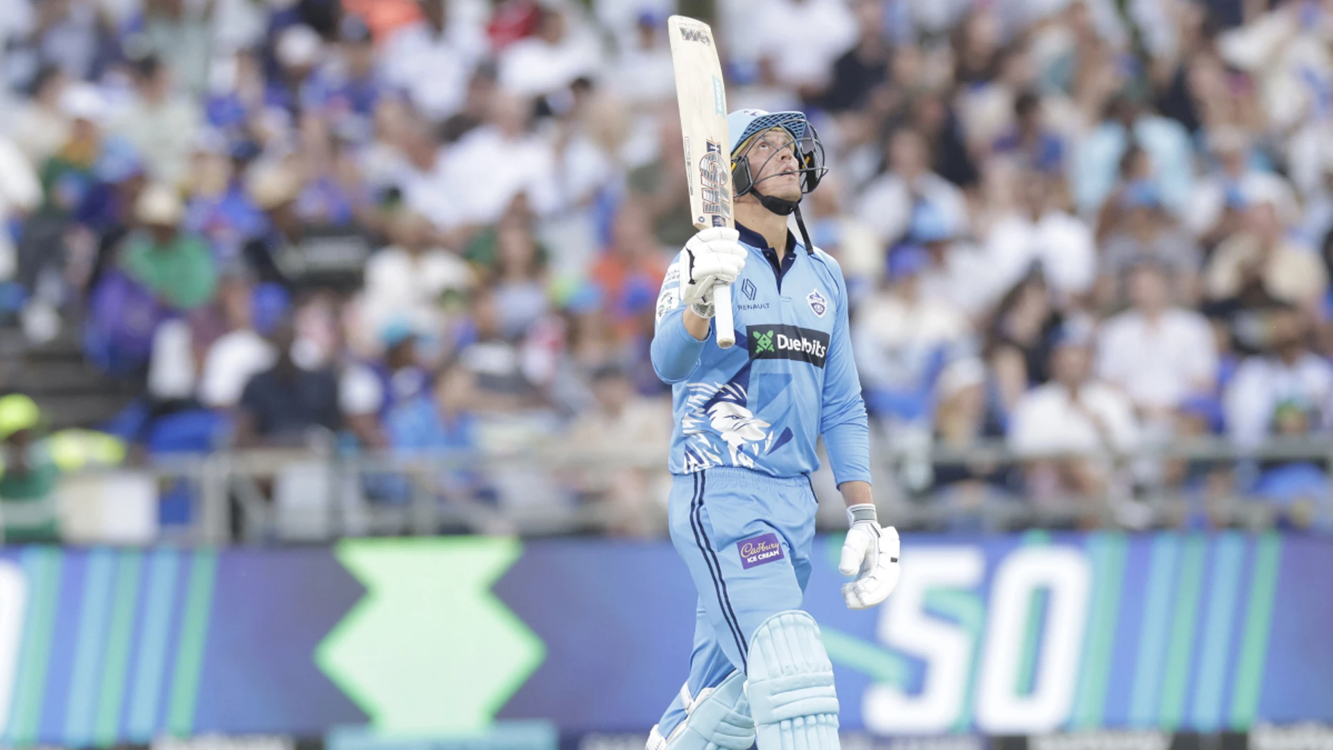 Lubbe, Rutherford lead Capitals to 220