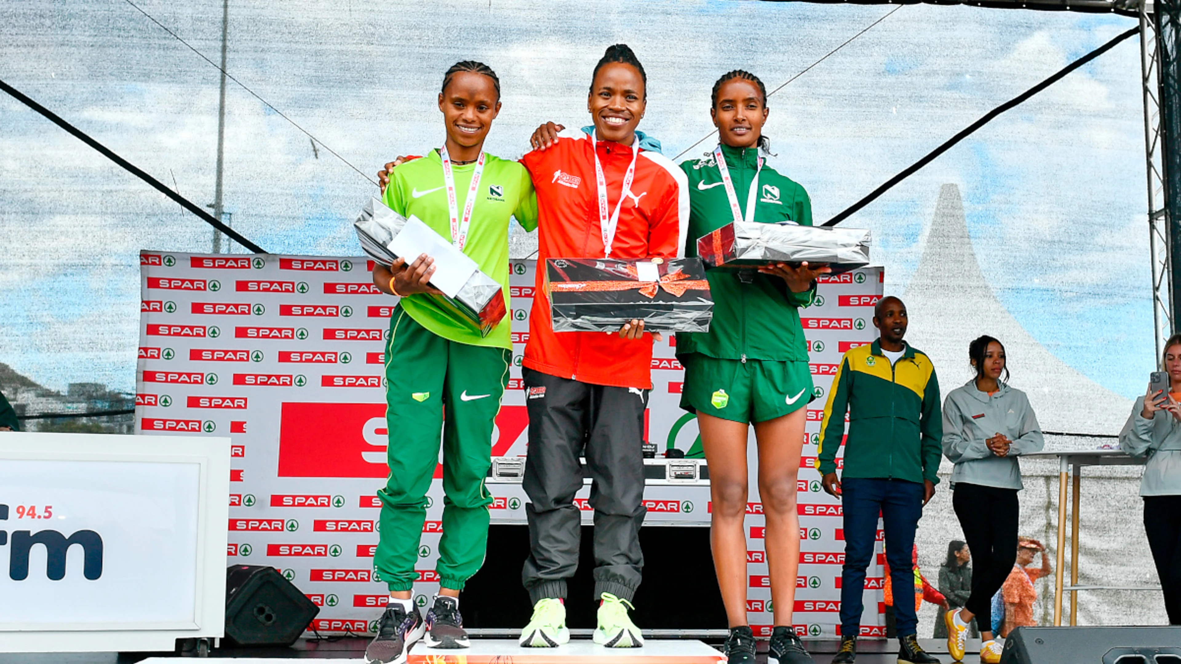Xaba returns to the top of the podium in Cape Town